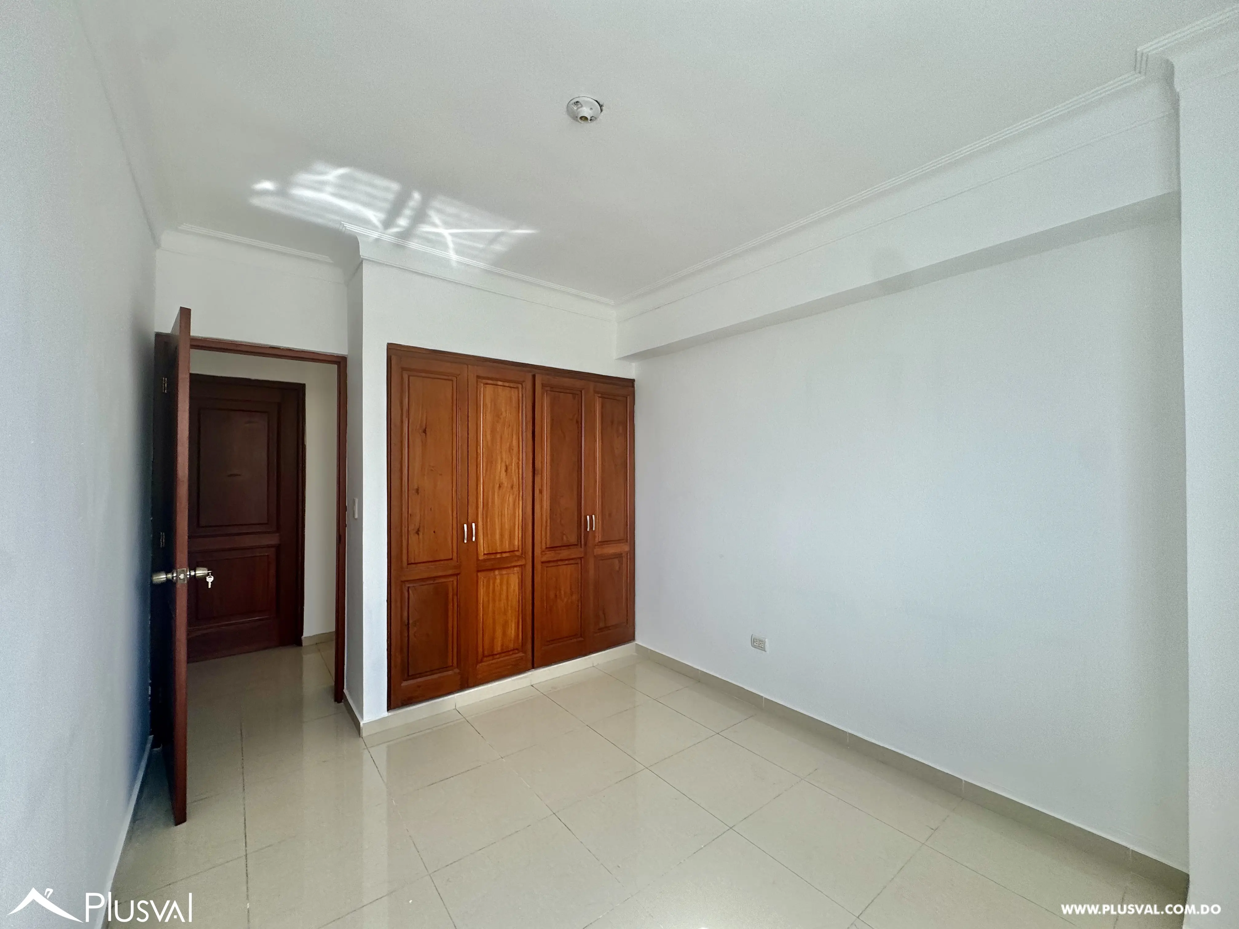 Vendo  Apto,  Amplio y Luminoso en Mirador Sur 536213