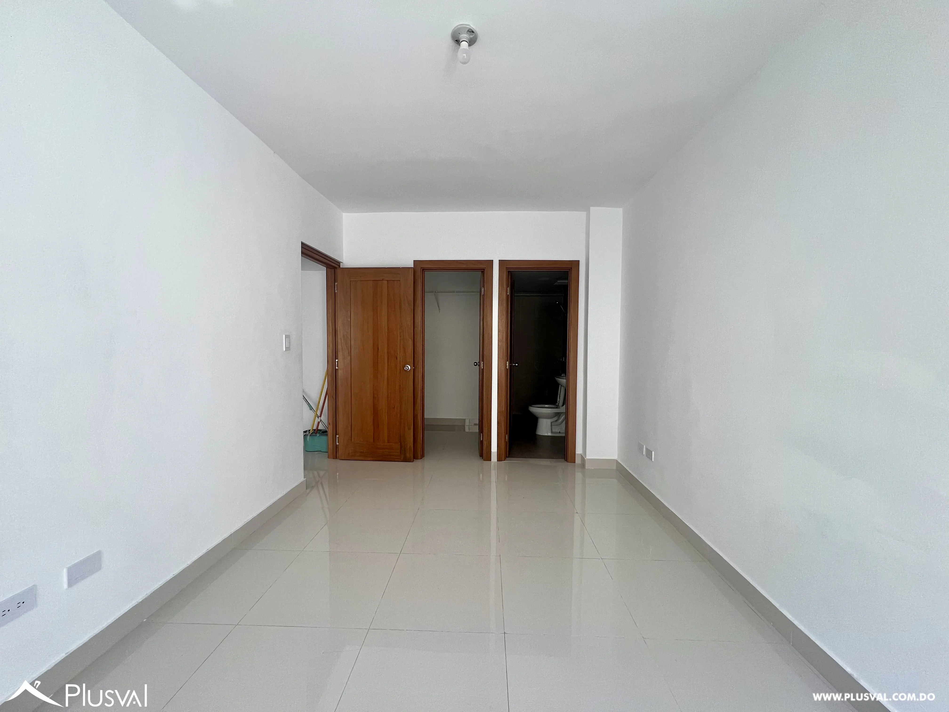Apartamento en venta en Zona Universitaria con 2 habitaciones y área social 472134