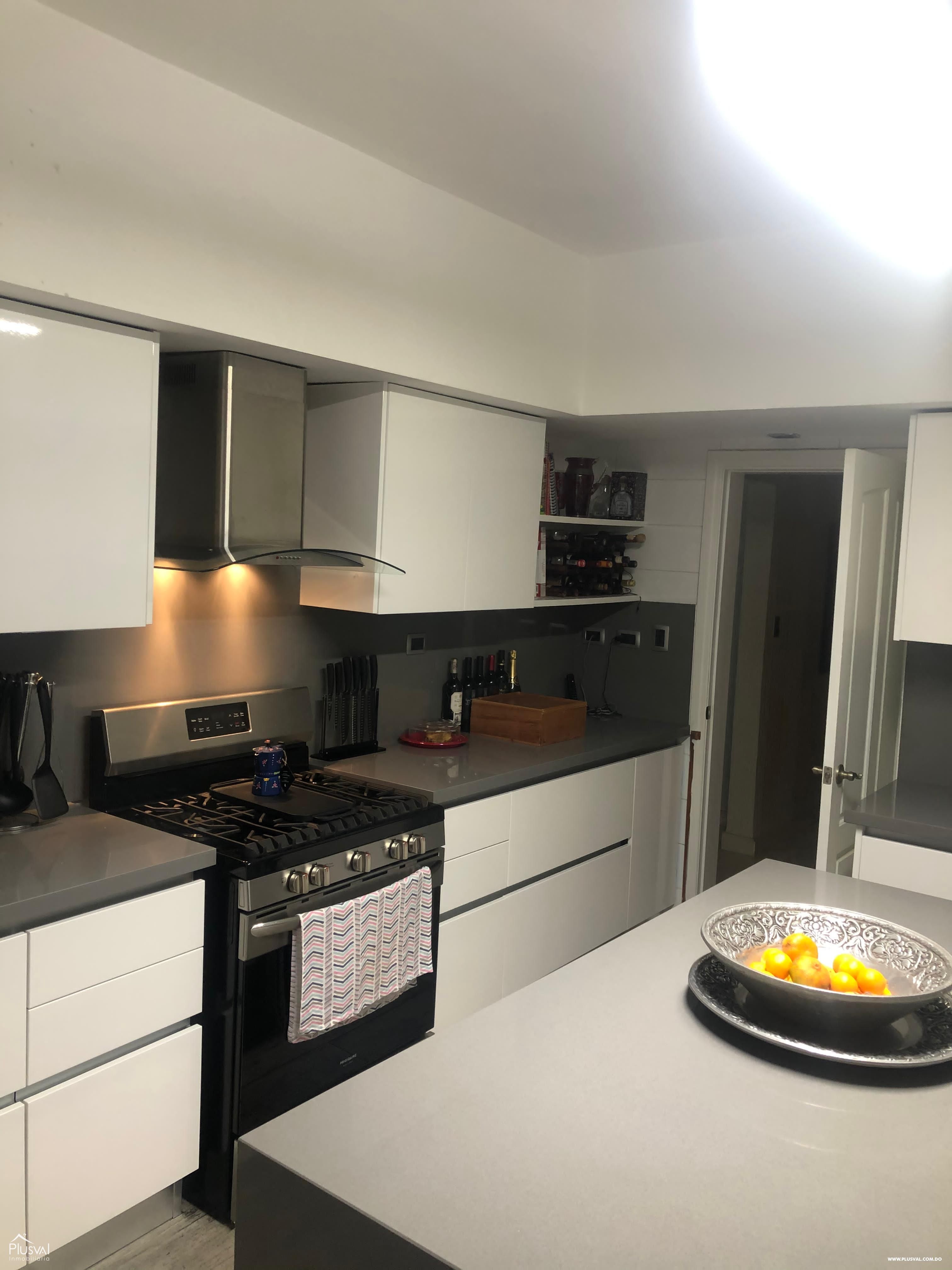 Increíble apartamento en venta en Naco 462822
