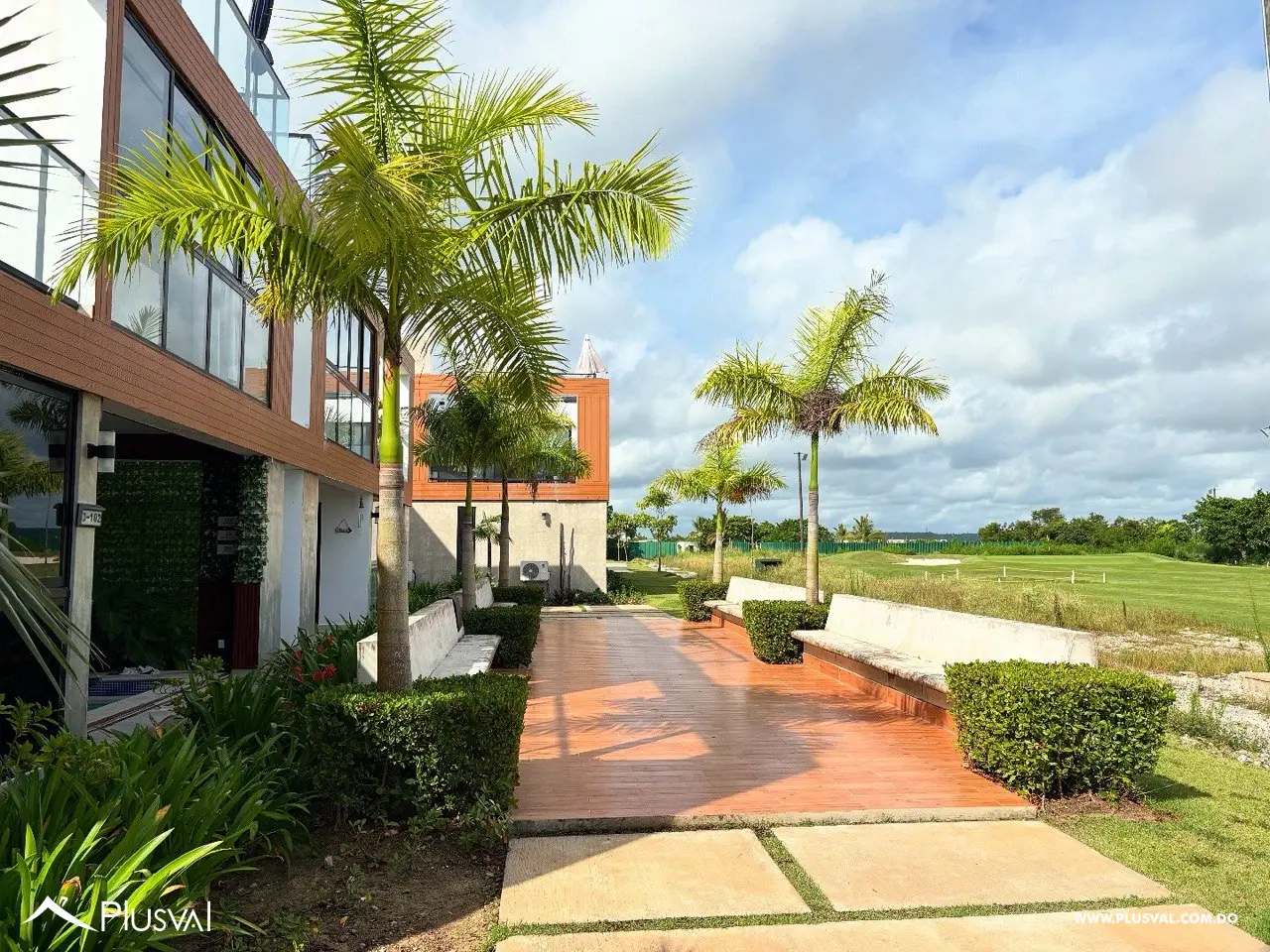 APARTAMENTO DE DOS HABITACIONES EN VENTA EN TROPIC GOLF SUITES 458999