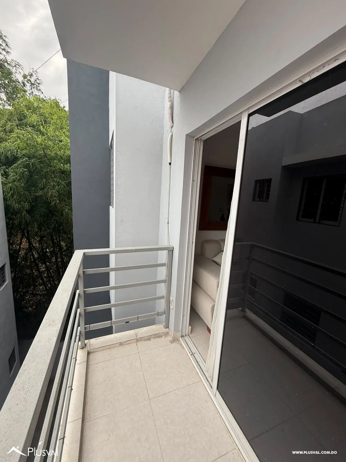 Apartamento Amueblado de 3 Habitaciones en Venta en Puñal Frente al Aeropuerto 514904