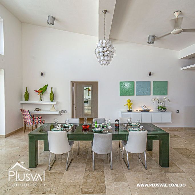 Hermosa Villa en Sosua con vista al Océano 375130