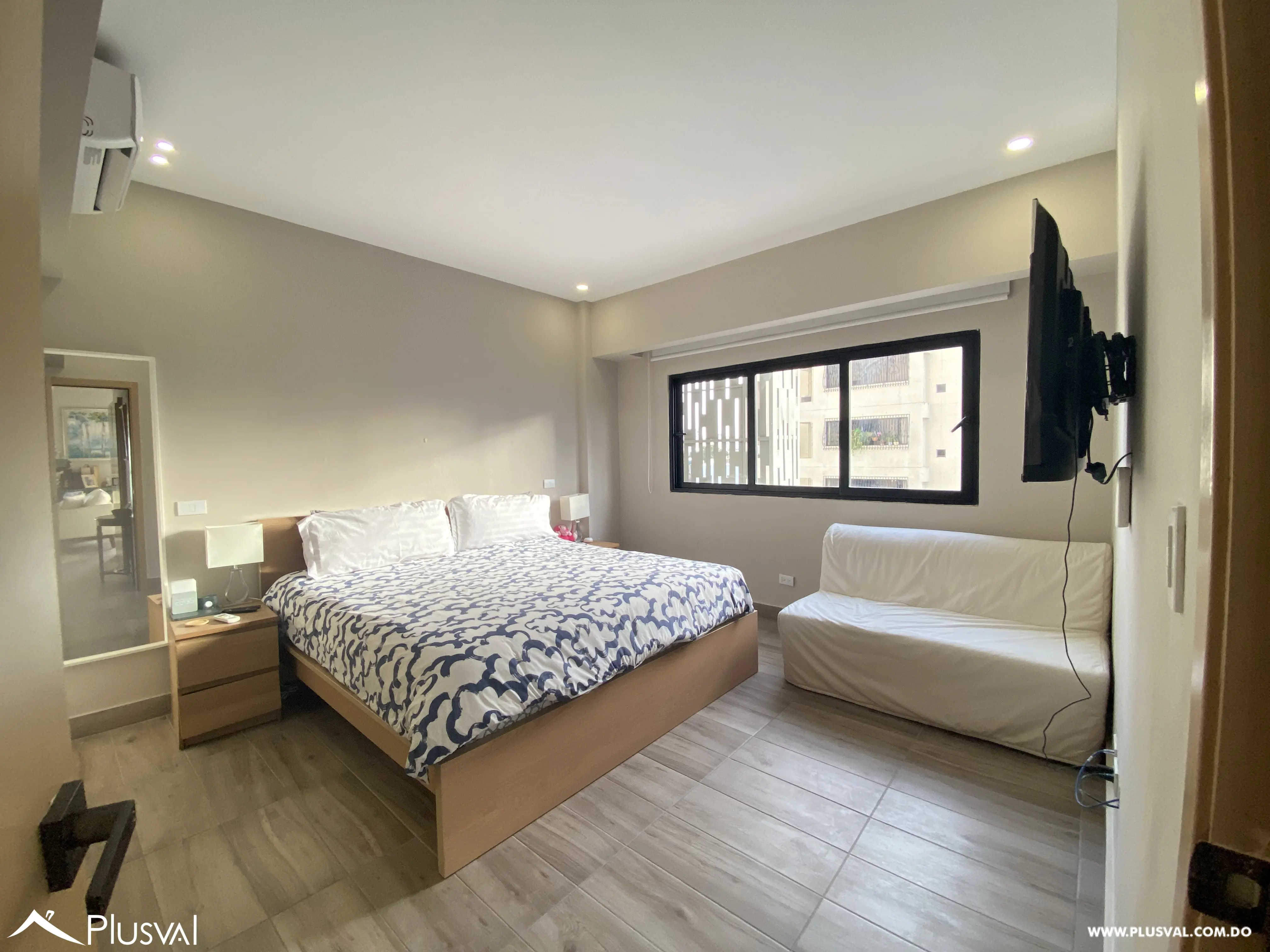 Vendo Excelente Apto en el Corazón de Piantini 457424
