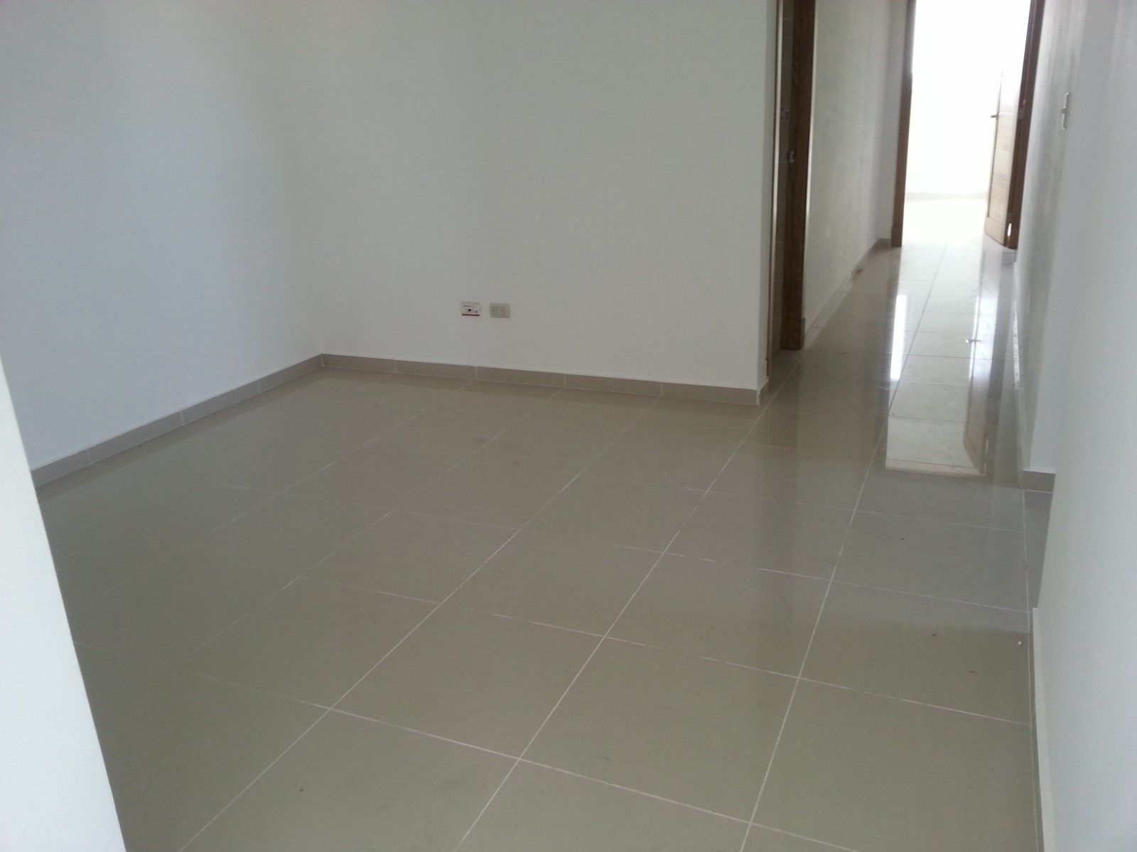 Apartamento en alquiler en Los Restauradores con línea Blanca 18827