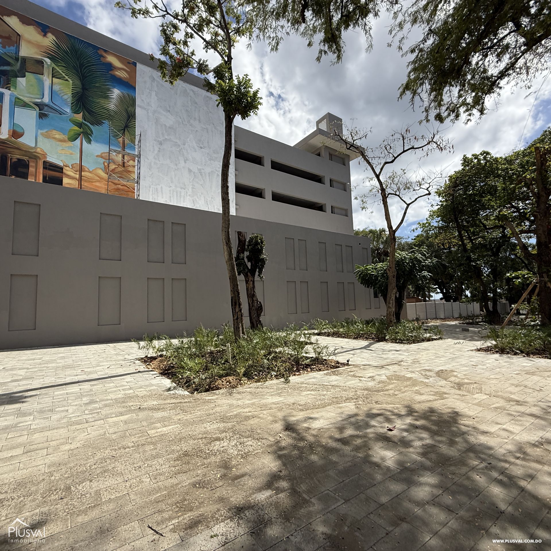 Impresionante apartamento de 1 habitacion en venta en el malecón, un oasis urbano en el corazón de Santo Domingo 428218