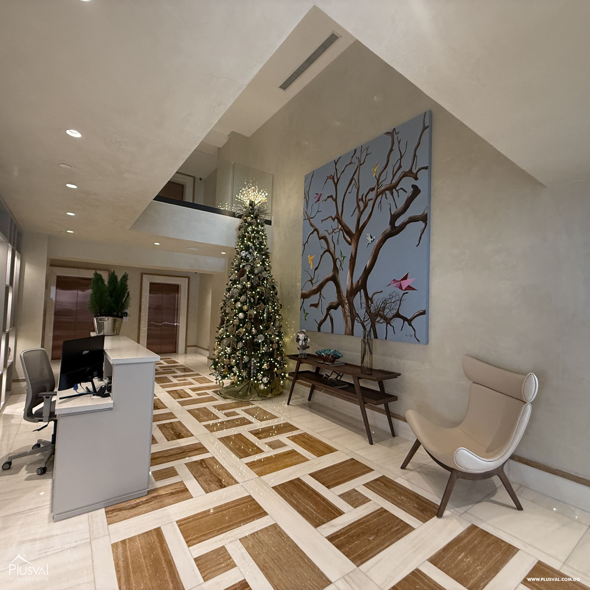 Torre en Anacaona con apartamentos en venta con vista al mar 408688