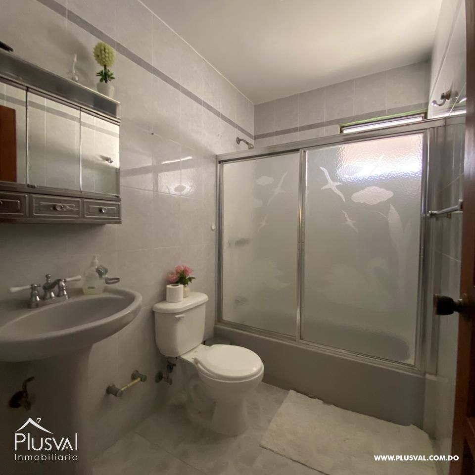 Amplio apartamento en una zona exclusiva y céntrica. 373247