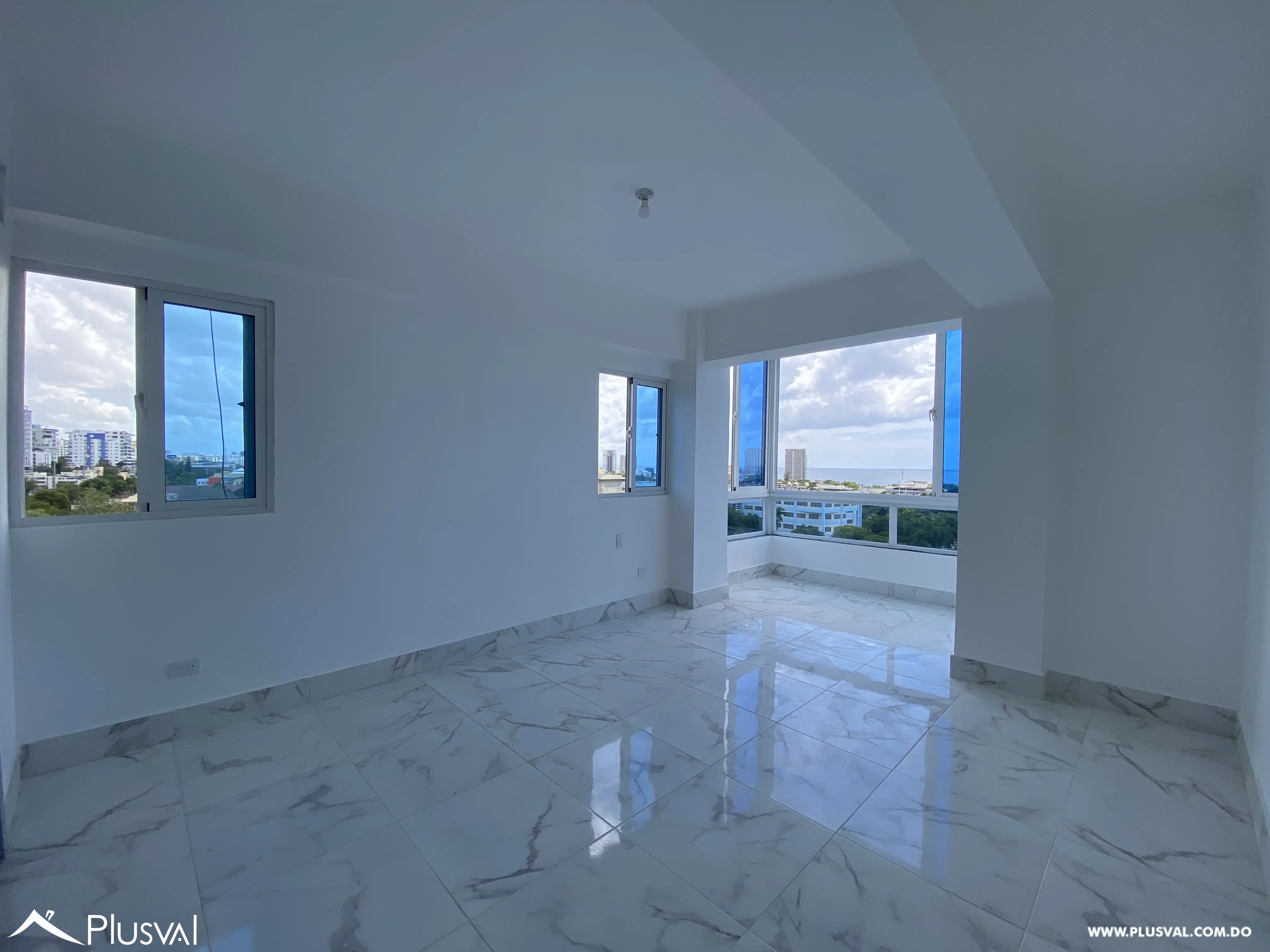 Apartamento Moderno en Zona Universitaria. 461591