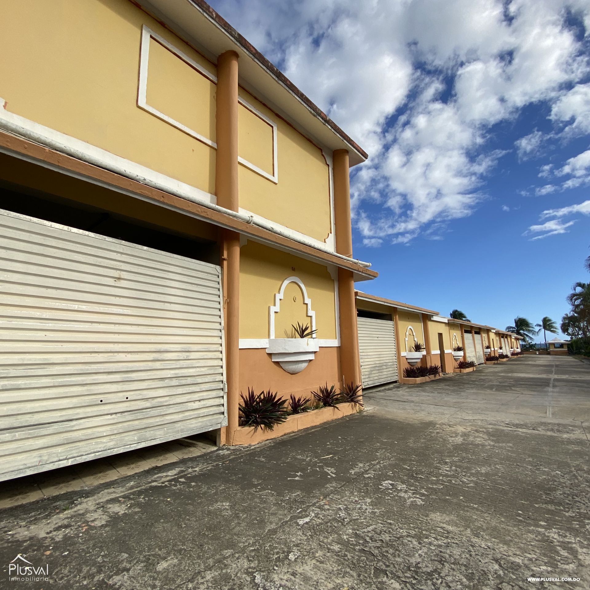Excelente Propiedad Comercial en Venta, Res. Costa Verde, Km 12, Autopista 30 de Mayo 414528