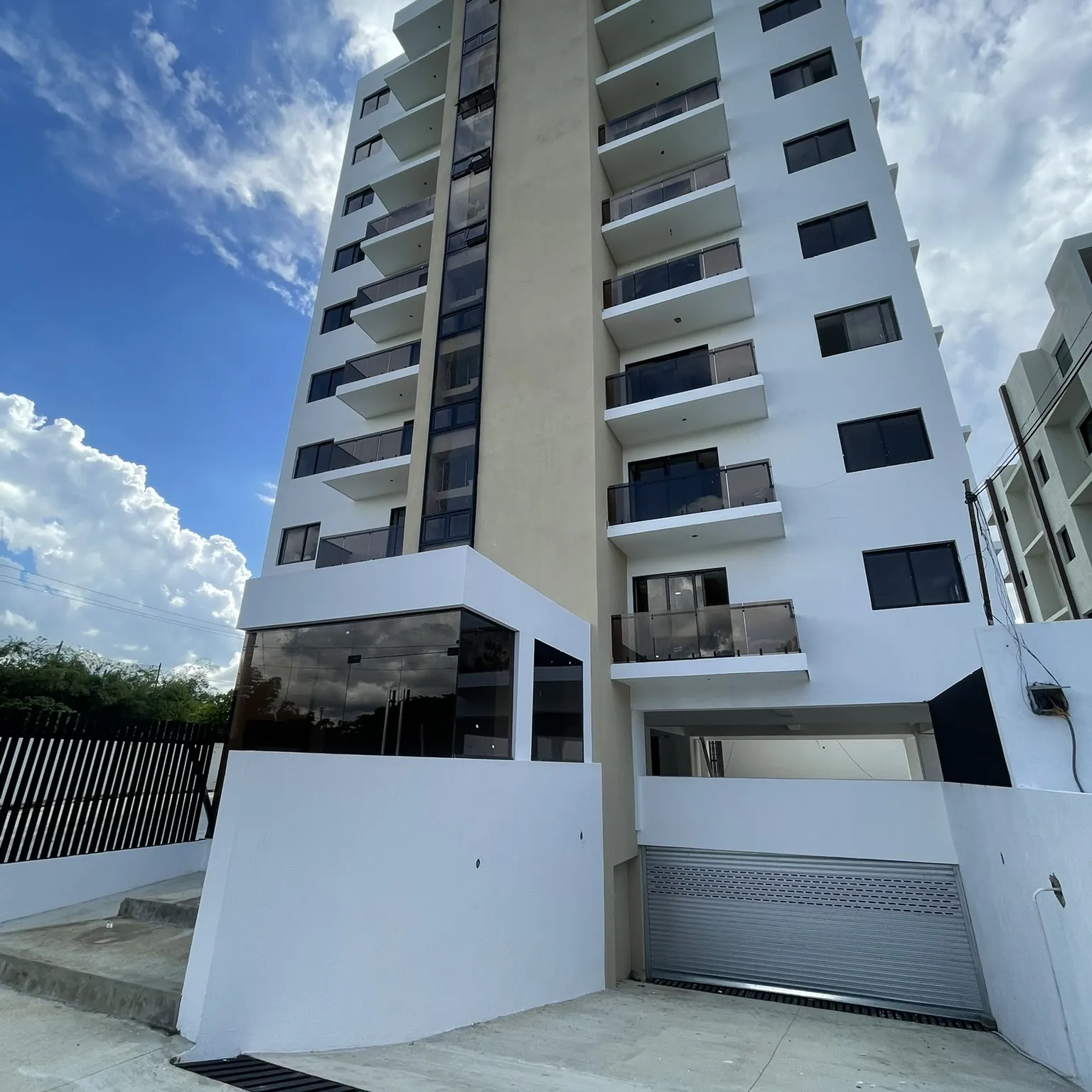 Torre Alyanna Apto 3B 436488