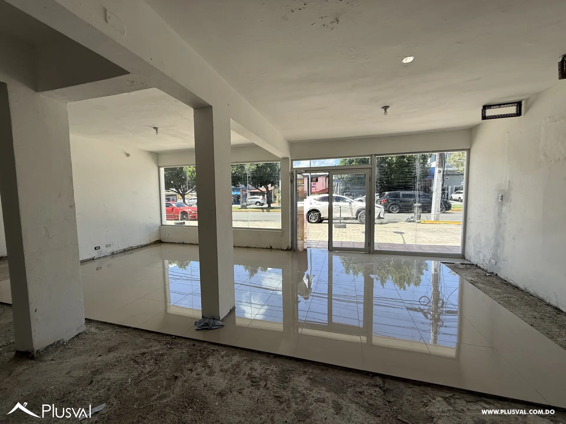 Local comercial en alquiler en Los Prados en avenida de alto tránsito 495087