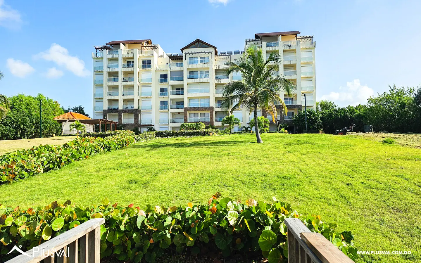 Espacioso pent-house con vista al mar 462247