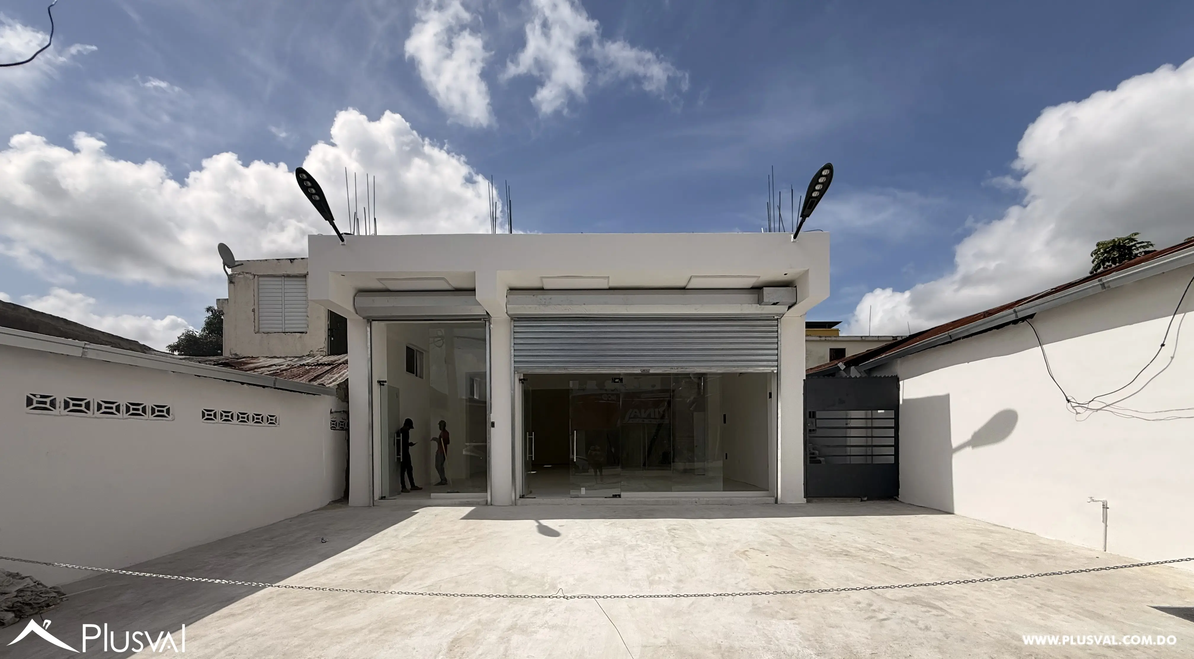 Local Ideal para entidad financiera o franquicia. Zona de alto trafico vehicular. 511119