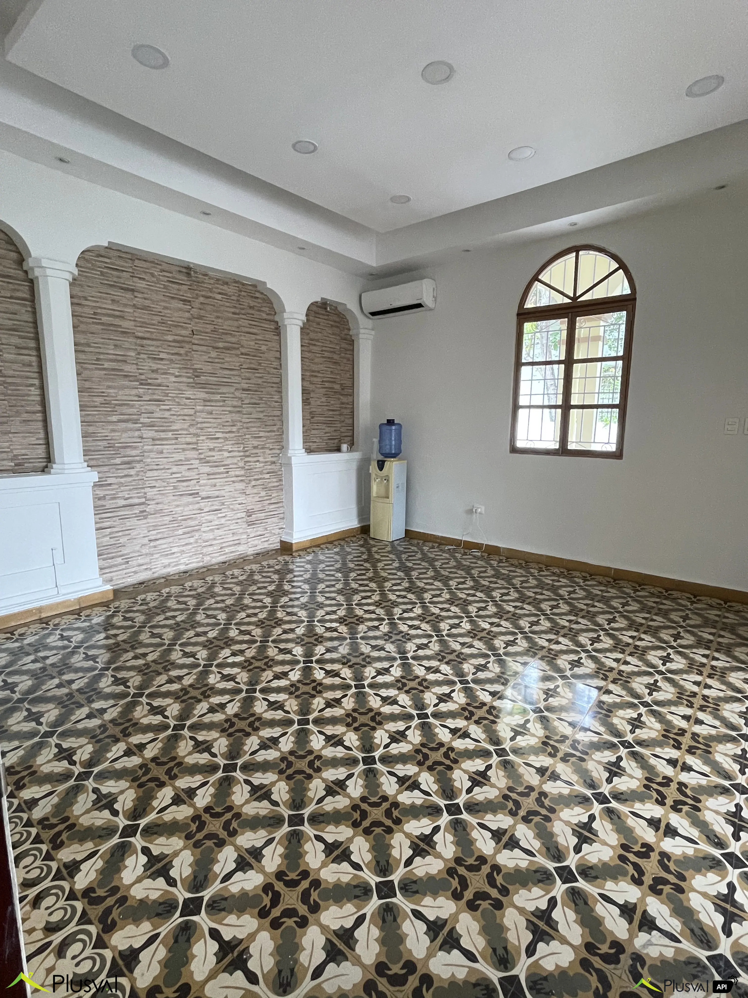 Se alquila local comercial en el corazón de Gazcue 449500