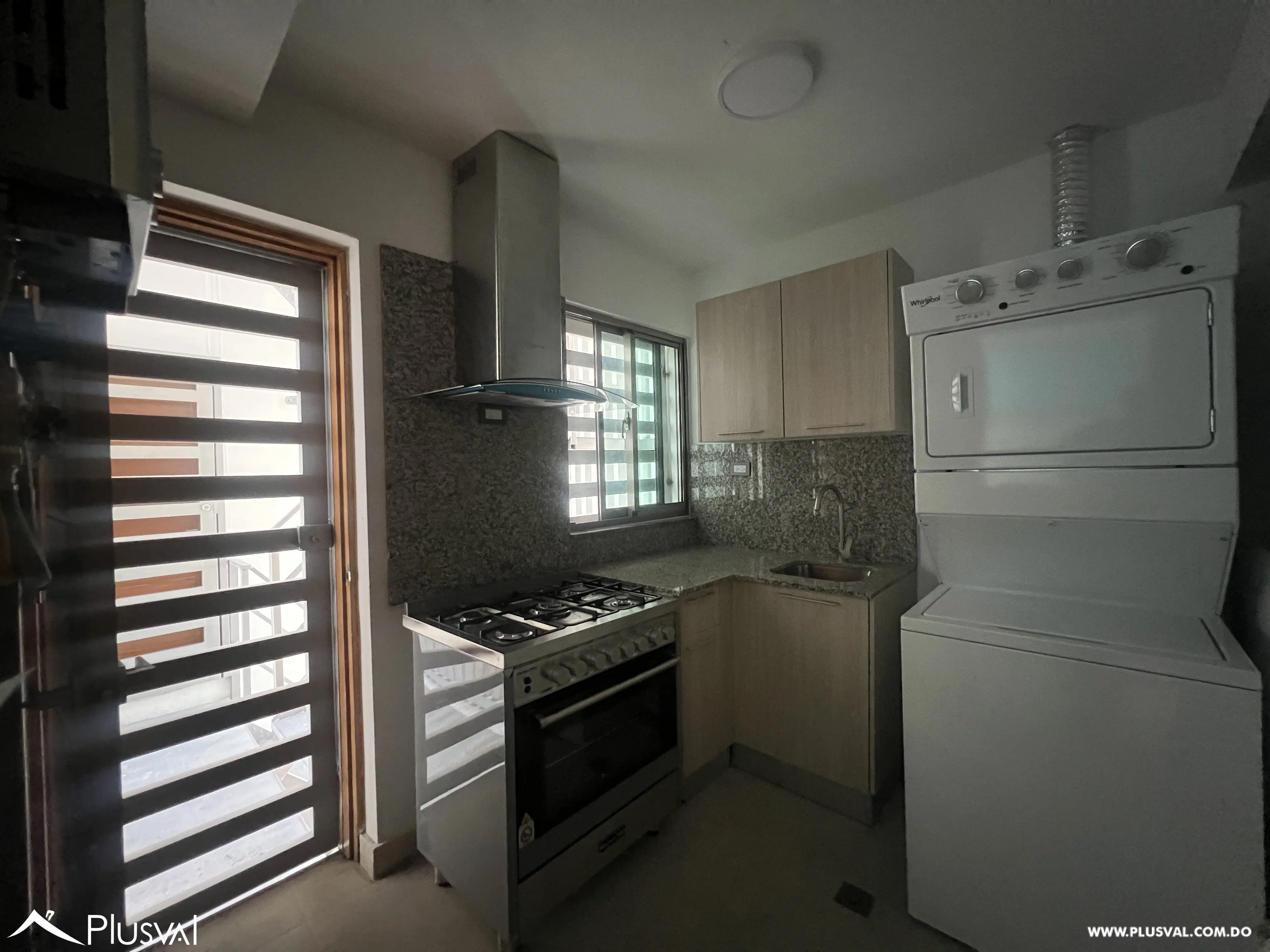 Exclusivo apartamento en alquiler en los Cacicazgos 478104