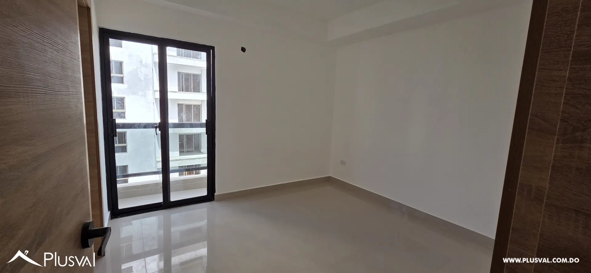 Moderna Torre de 8 niveles en el Evaristo Morales. 509113