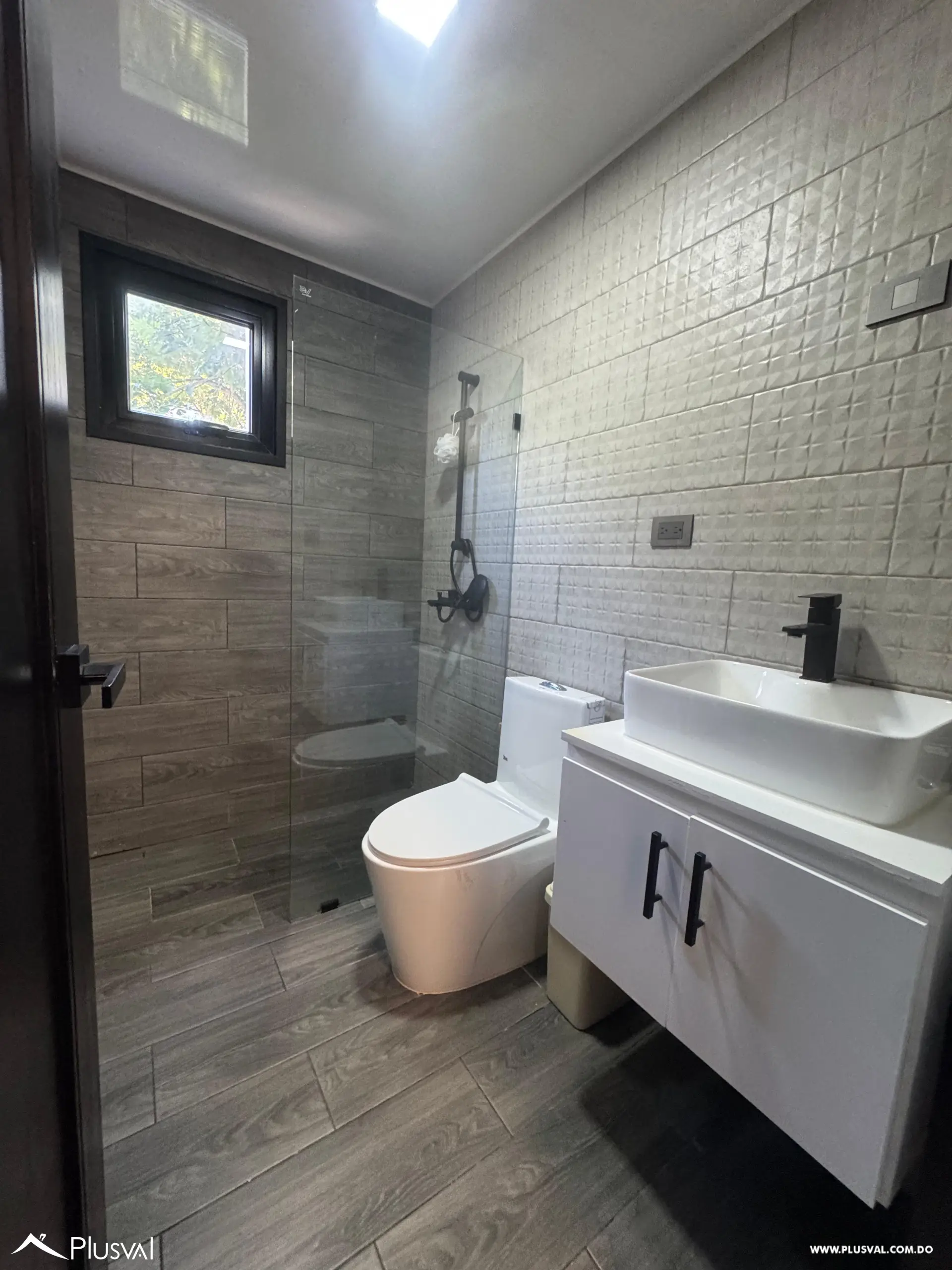 Apartamento C-301 en Venta próximo a la Ave. Hispanoamericana 472254