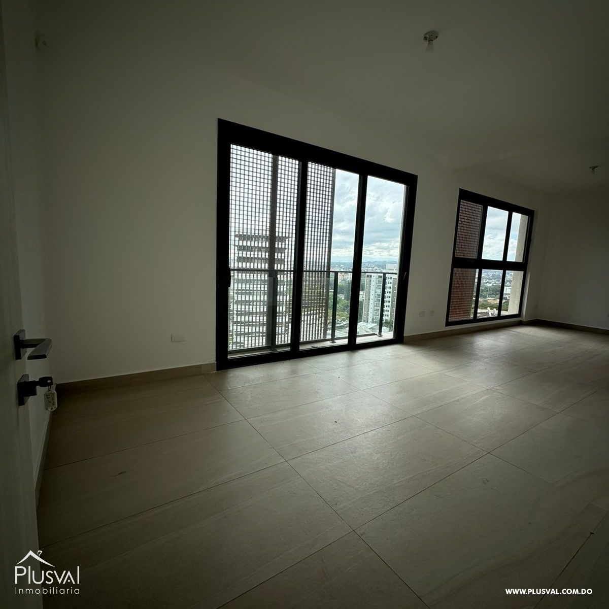 Torre Concepto Condo-Hotel en La Trinitaria en Alquiler 421917