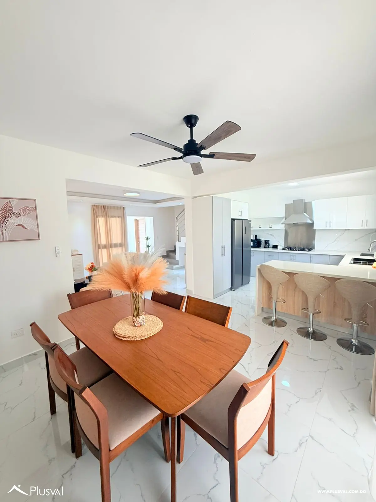 Alquiler de Villa con patio y piscina totalmente amueblado 470245