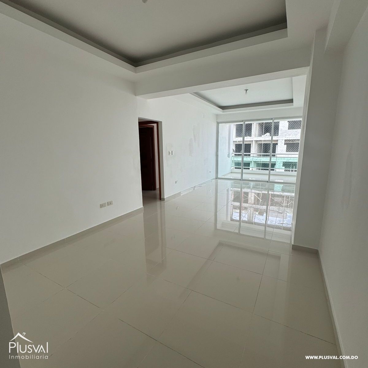Apartamento de 2 habitaciones en alquiler en Evaristo Morales 321901