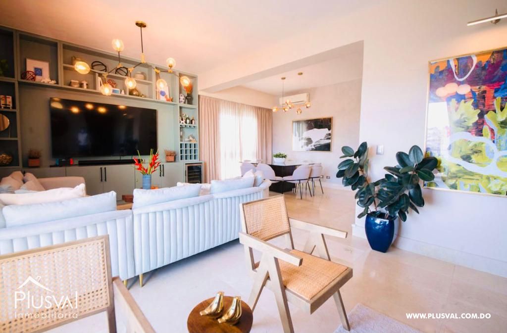 Impresionante  y Amplio Apartamento en Venta en Zona Exclusiva de Santiago. 238814