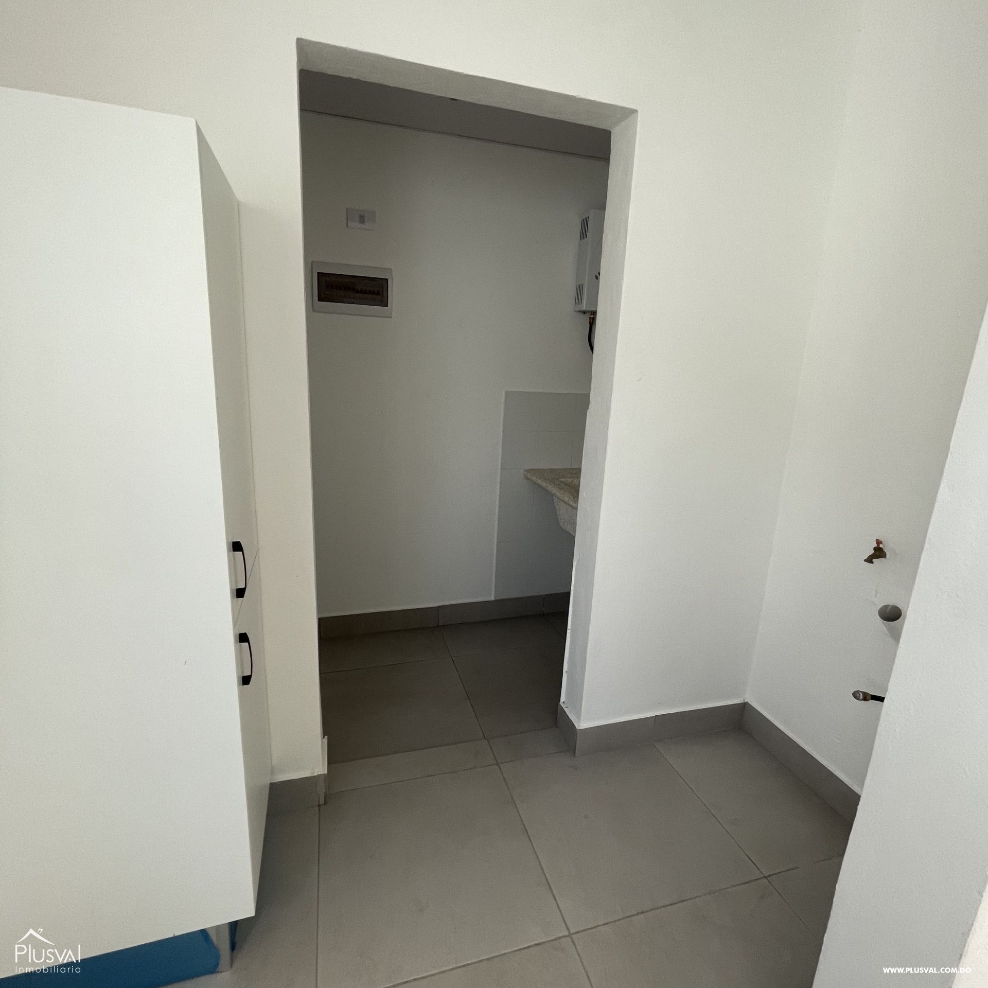 Apartamento de 3 habitaciones listo en Brisa Oriental. 383898