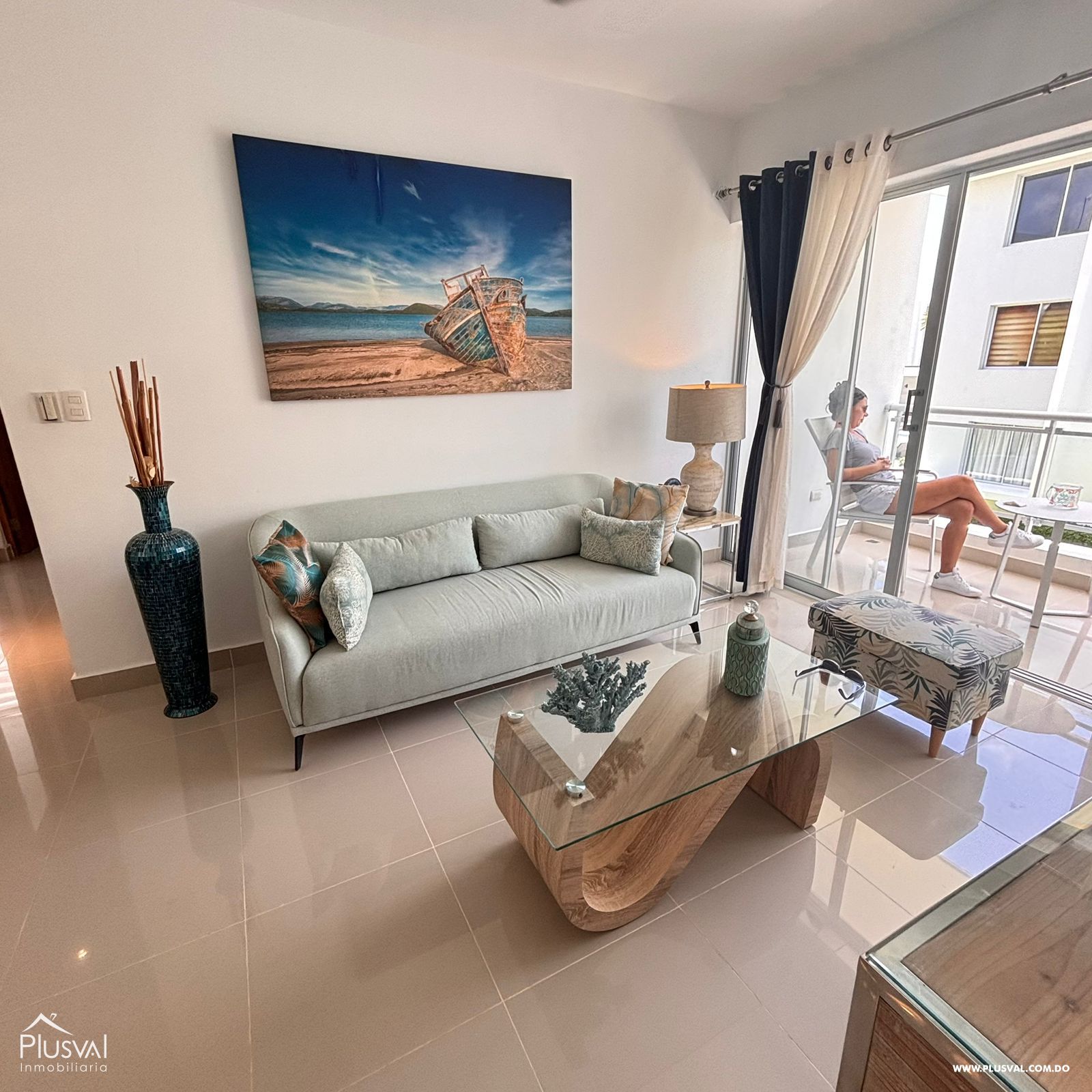 Apartamento en Venta de 2 Hab, en White sands 450007