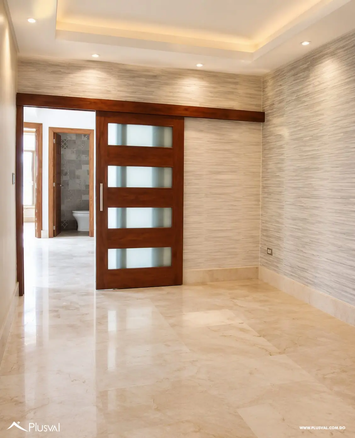 Amplio Apartamento en Venta en Alma Rosa 525416