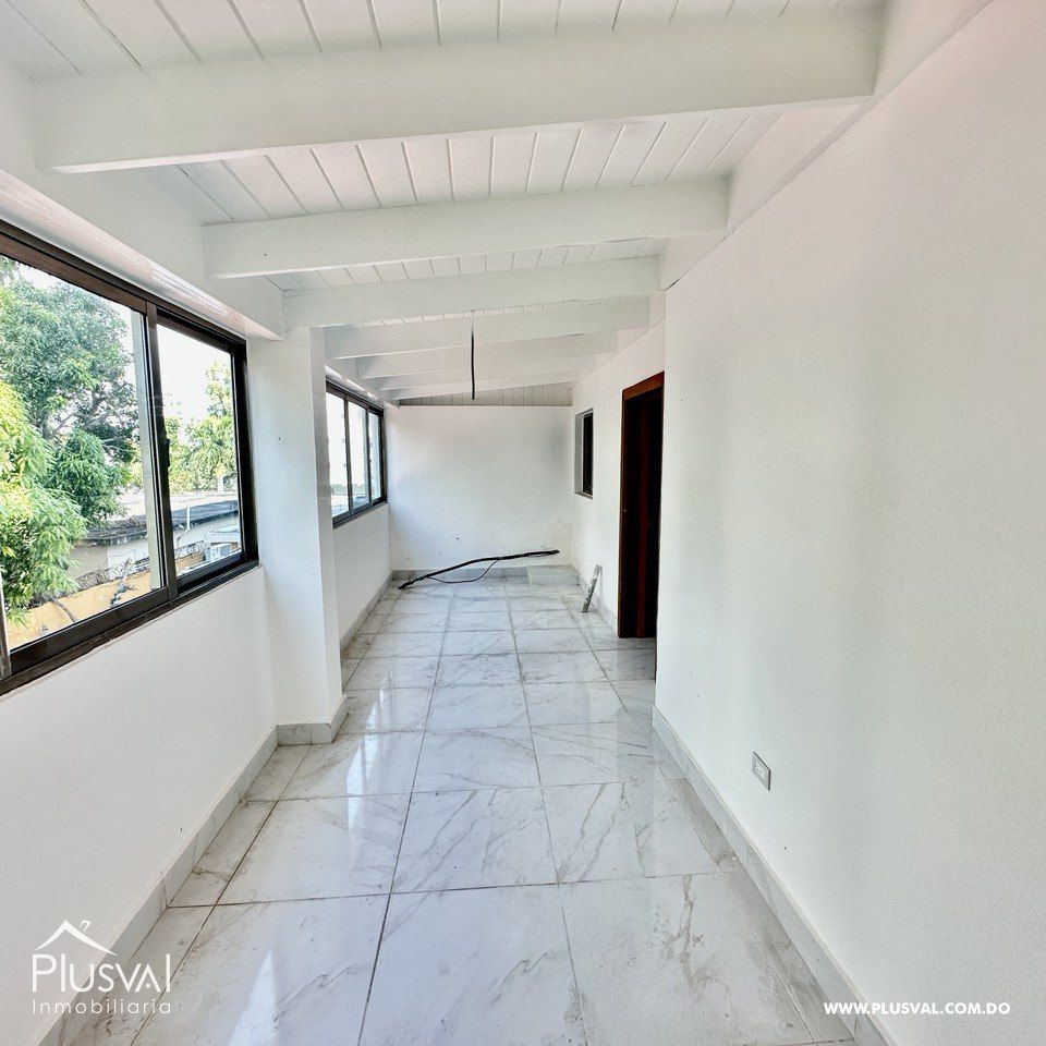 Apartamento en venta con amplia terraza privada en Alma Rosa 1era 344295