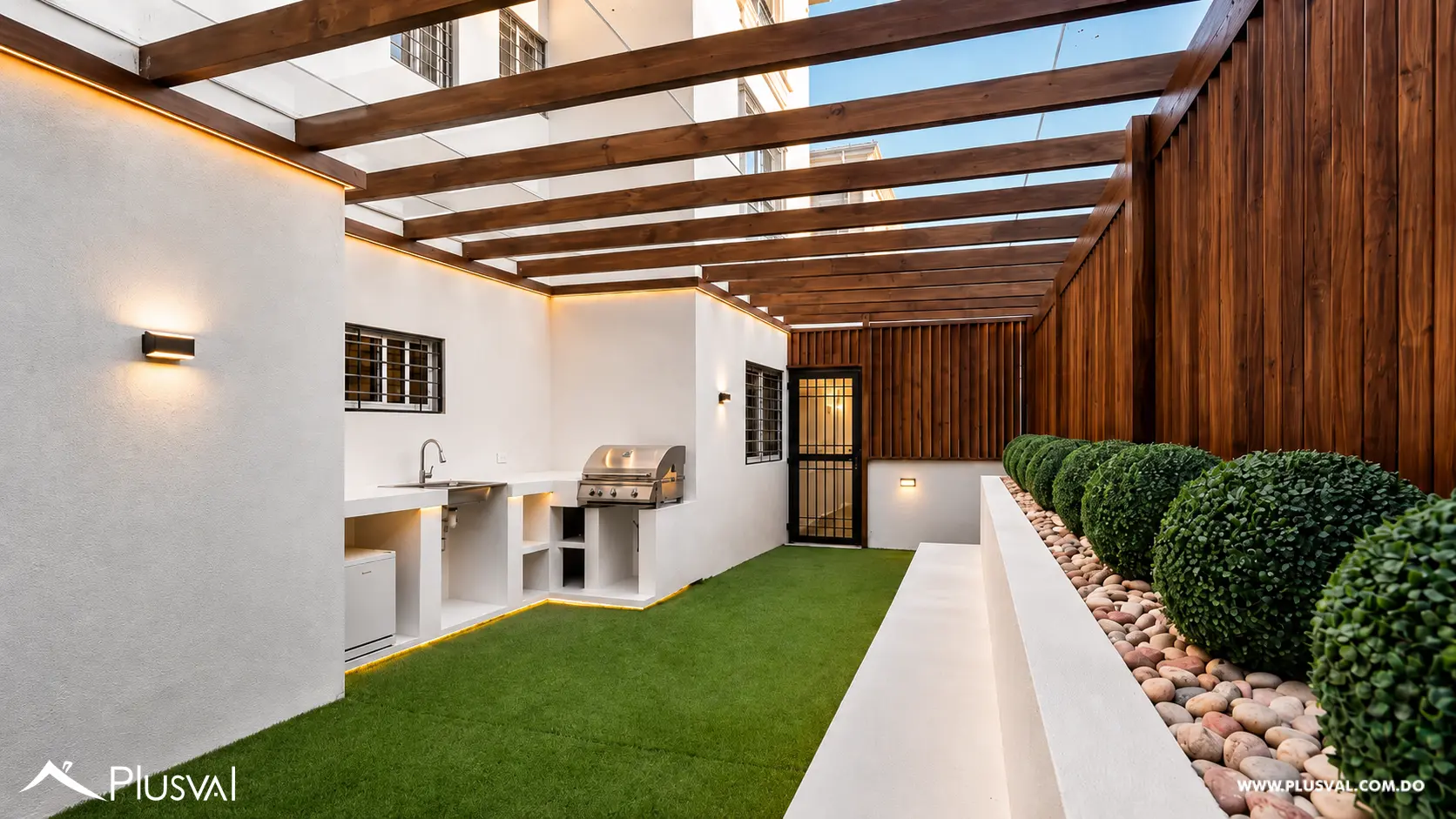 Apartamento de primer nivel con patio privado y jacuzzi 517699