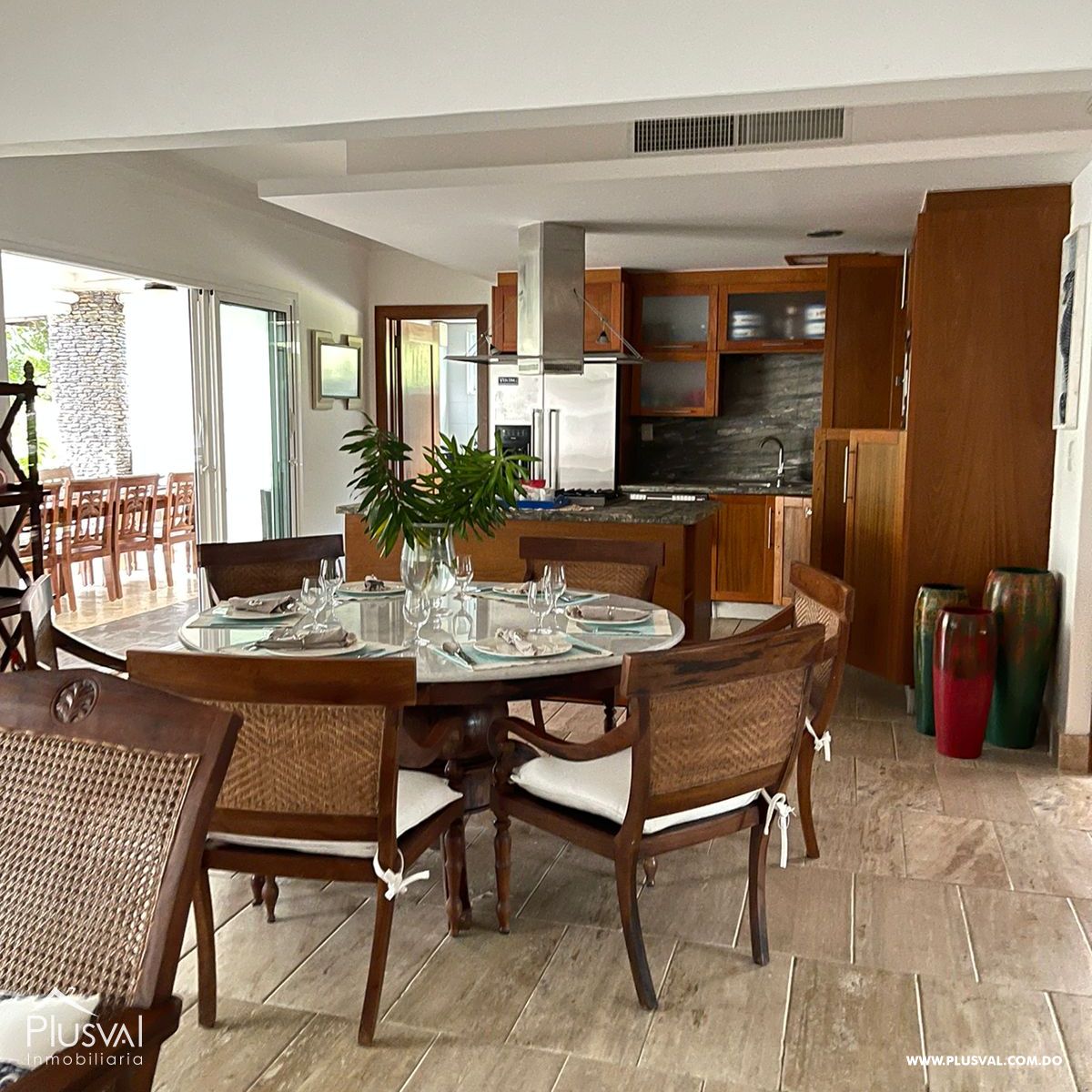 Amplio y exclusivo apartamento de 3 habitaciones y terraza 241779