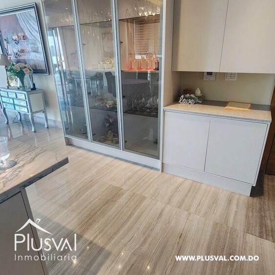 Se Alquila exclusivo Piso Alto con Vista al Mar 502400