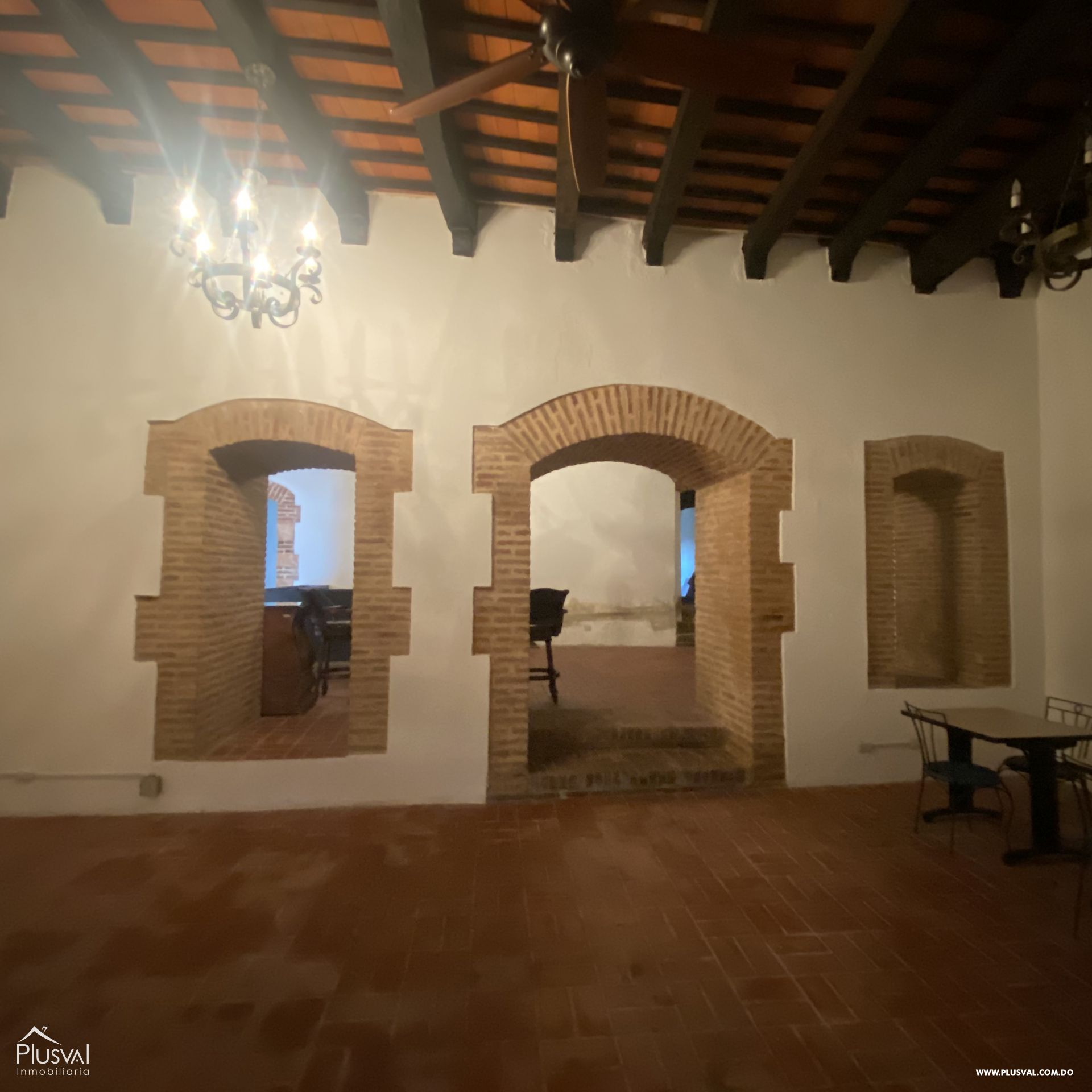 Casa Colonial Siglo XVI para Residencia o Comercial. Uso mixto aprobado 235338