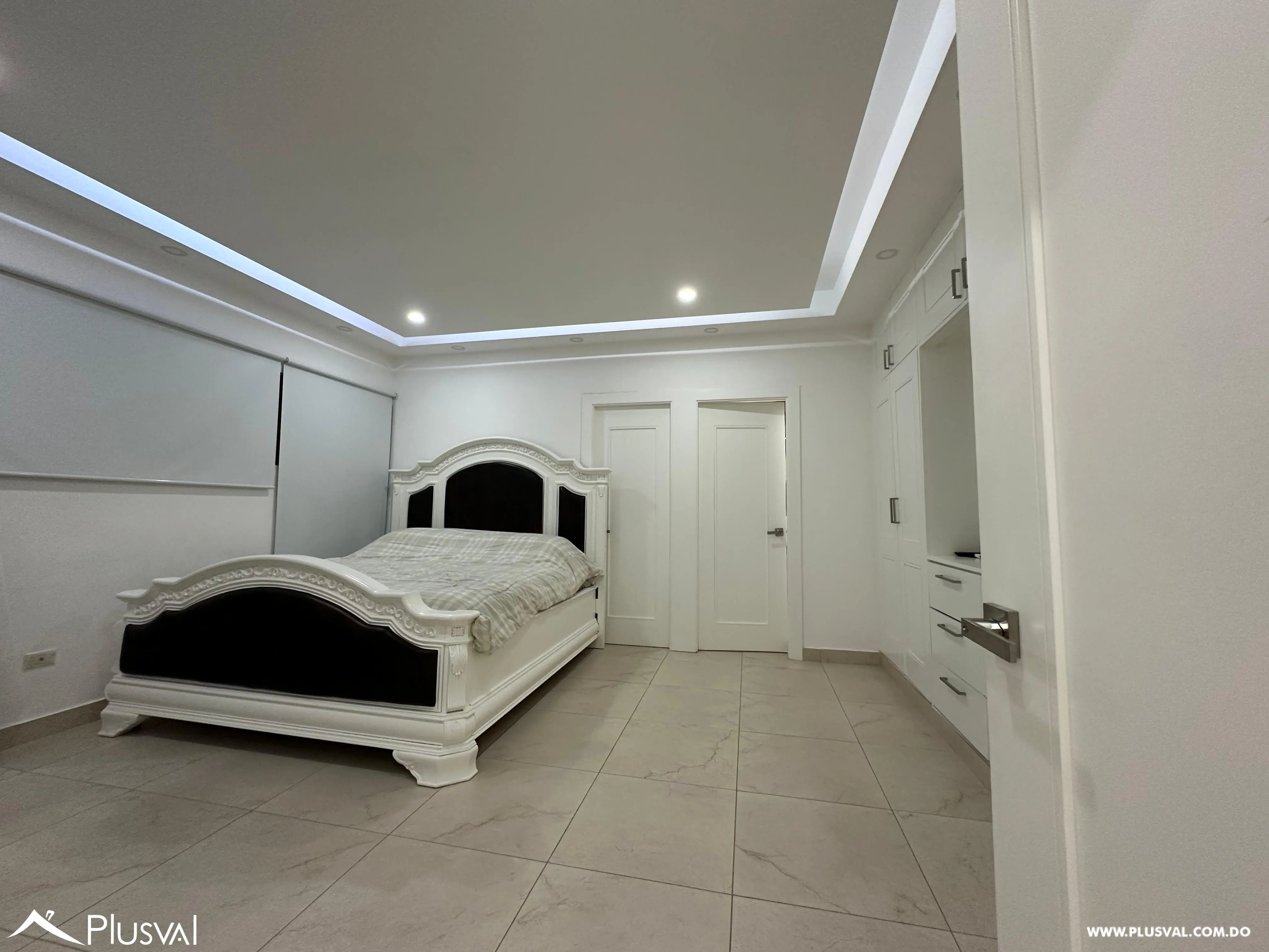 SE RENTA APARTAMENTO CON LINEA BLANCA INCLUIDA 463543