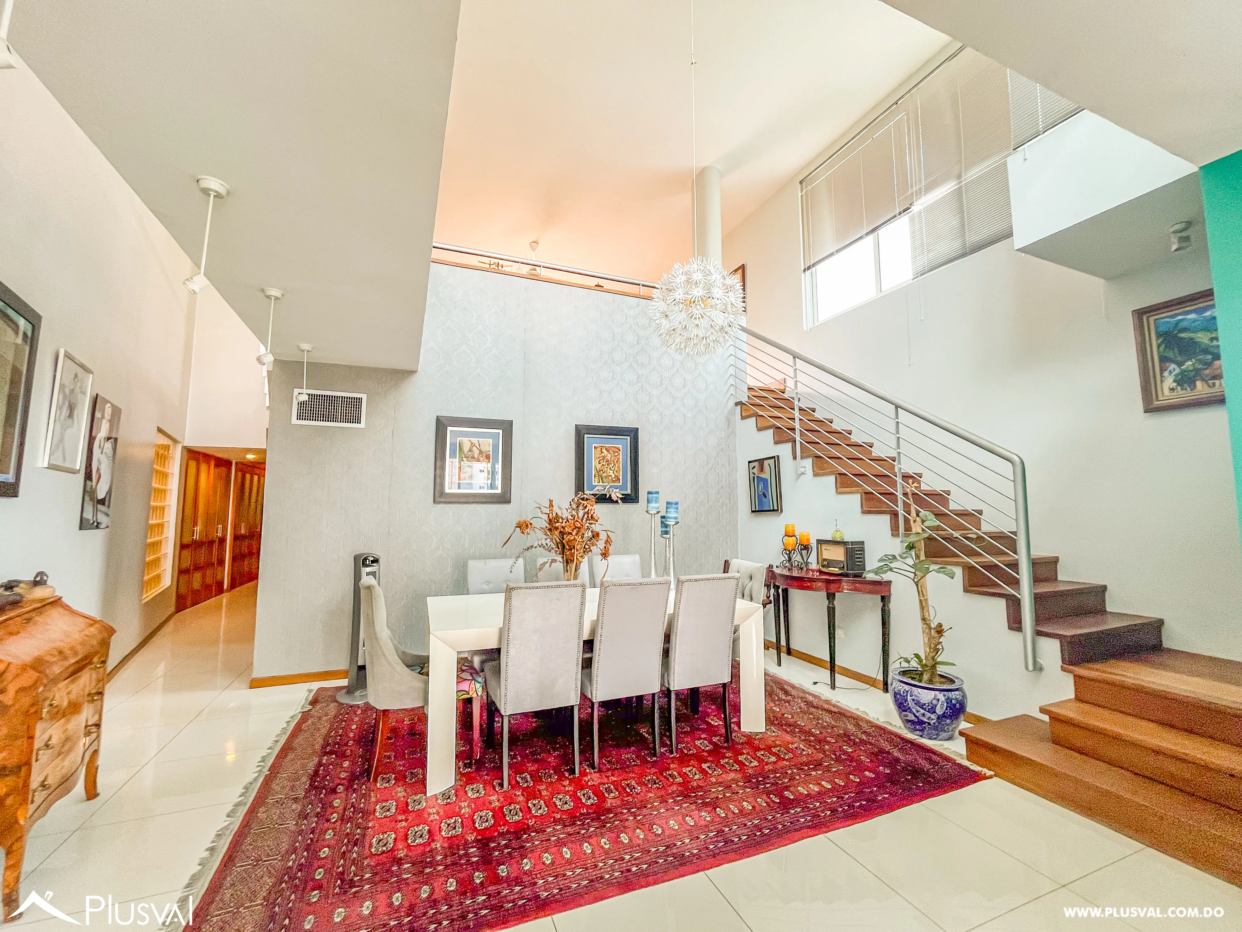 Pent-house con terrazas y 3 habitaciones en Evaristo Morales 455238