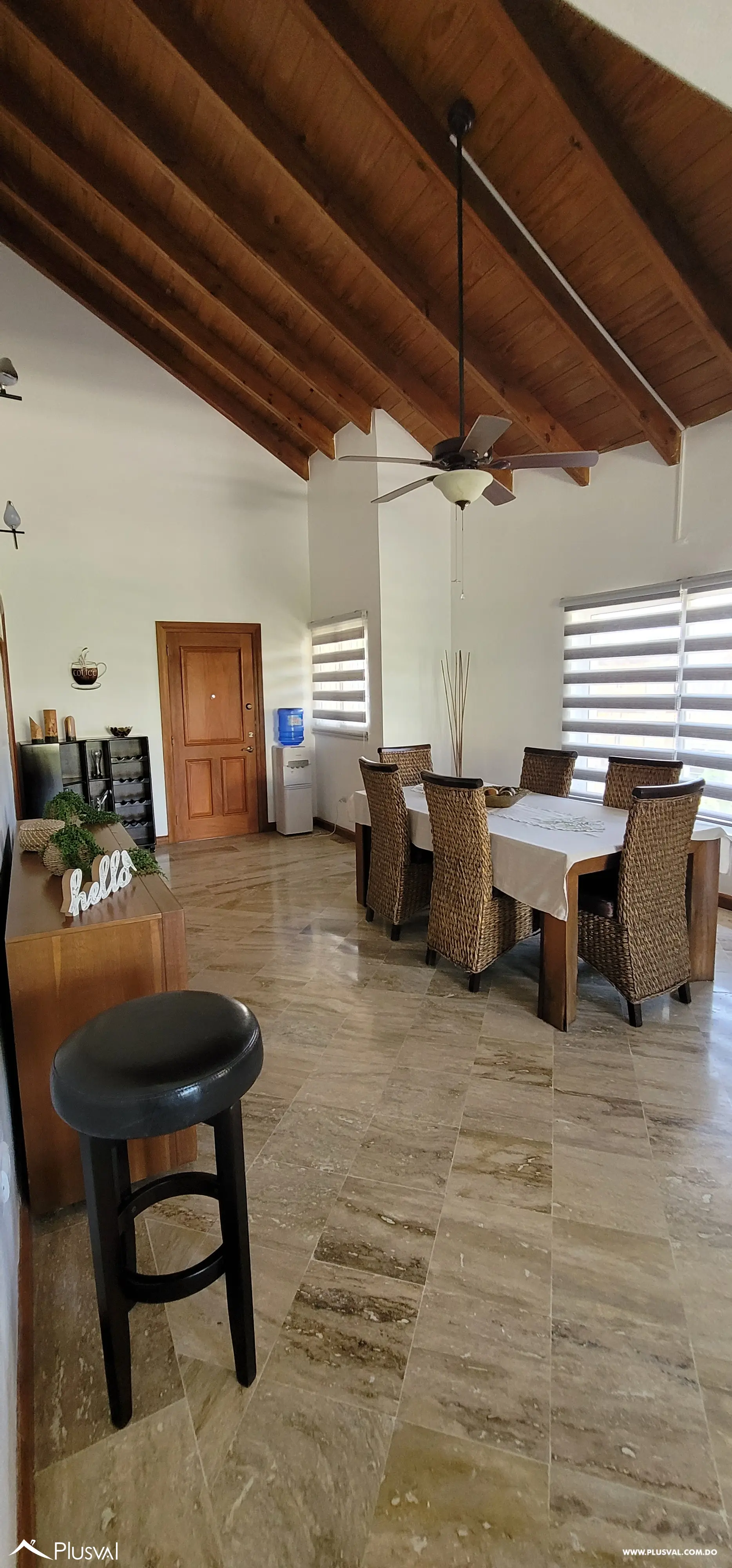 AMPLIO APARTAMENTO EN VENTA EN RESIDENCIAL CERRADO, CON PISCINA Y CON VISTA Y ACCESO DIRECTO A PLAYA BIBIJAGUA, 484335