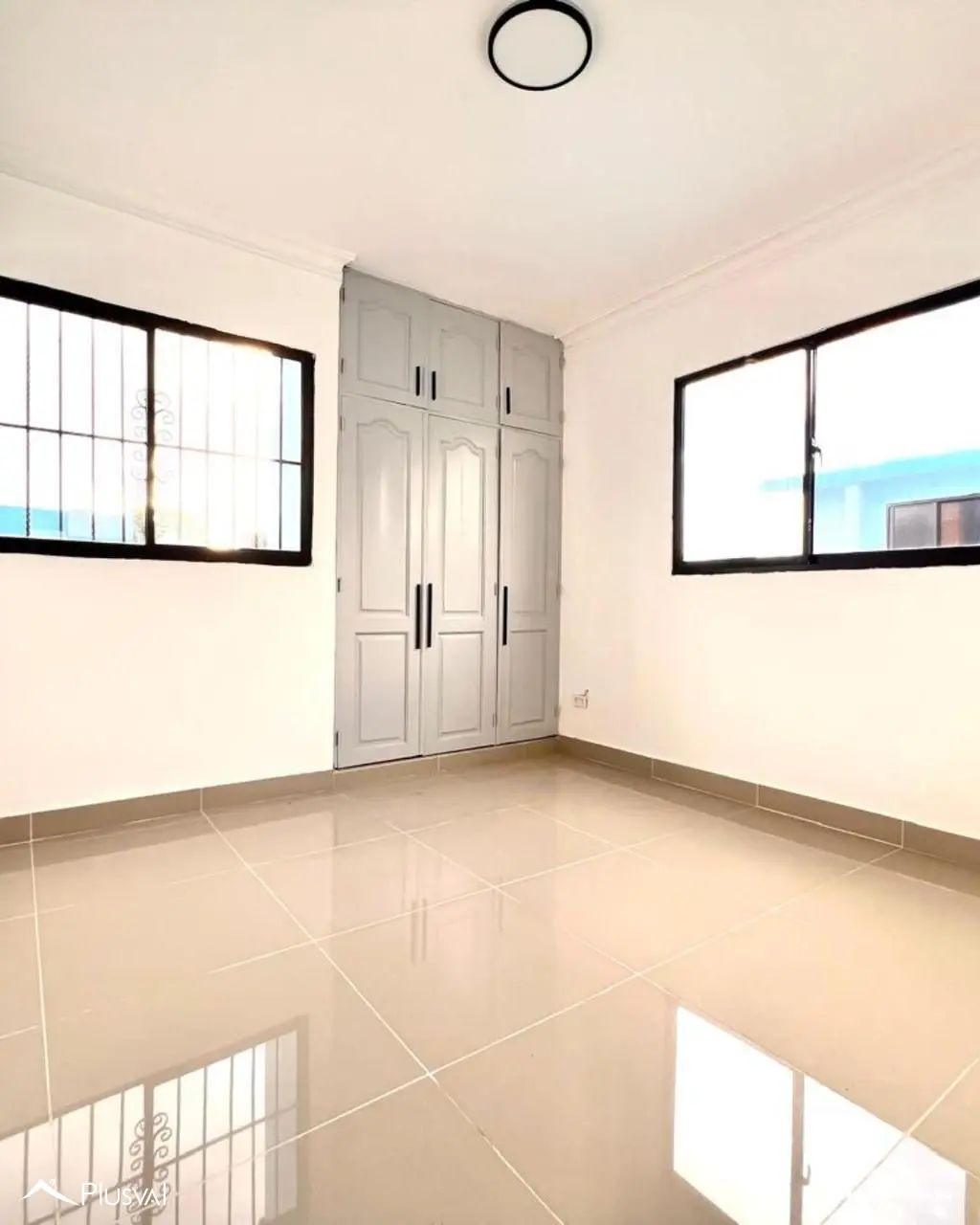 Apartamento Renovado en Venta de 3 hab. en Santiago 502311