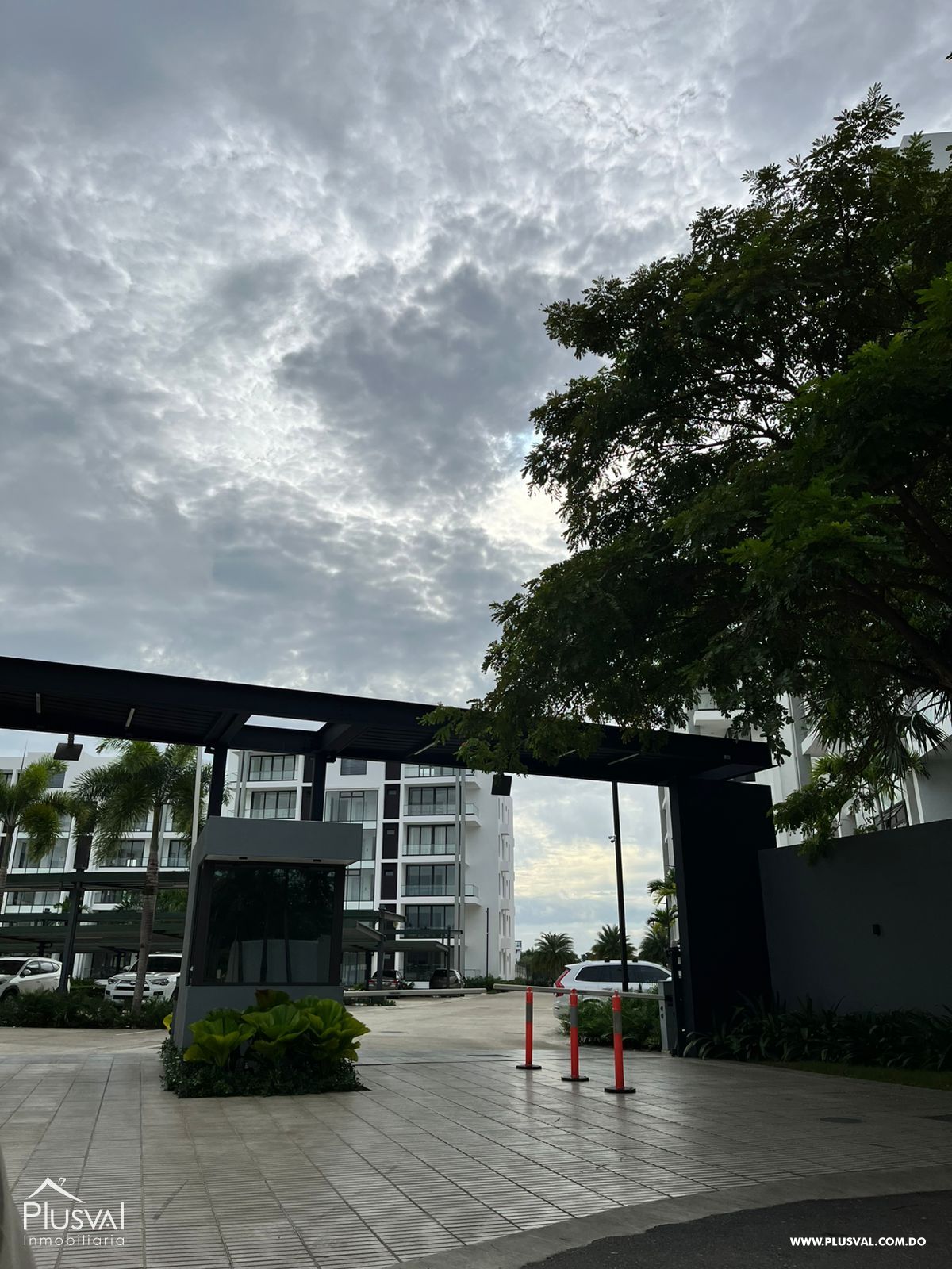 Apartamento Tipo Pent-House en alquiler en Cerro Hermoso con Increíbles Vistas 484109