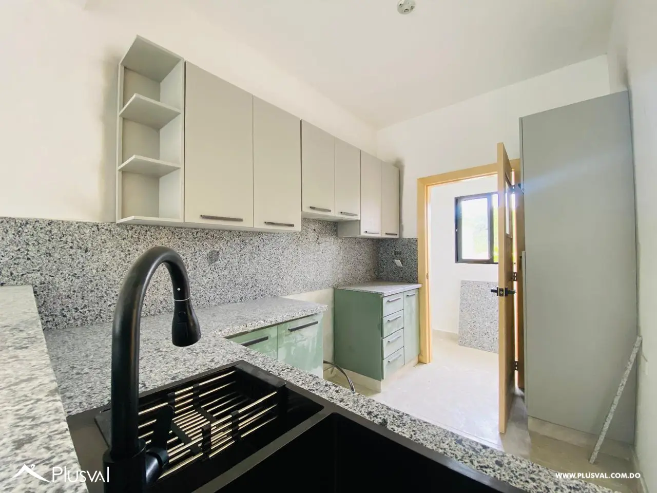 Casa Moderna en Residencial Cerrado de la Avenida Ecológica 513418
