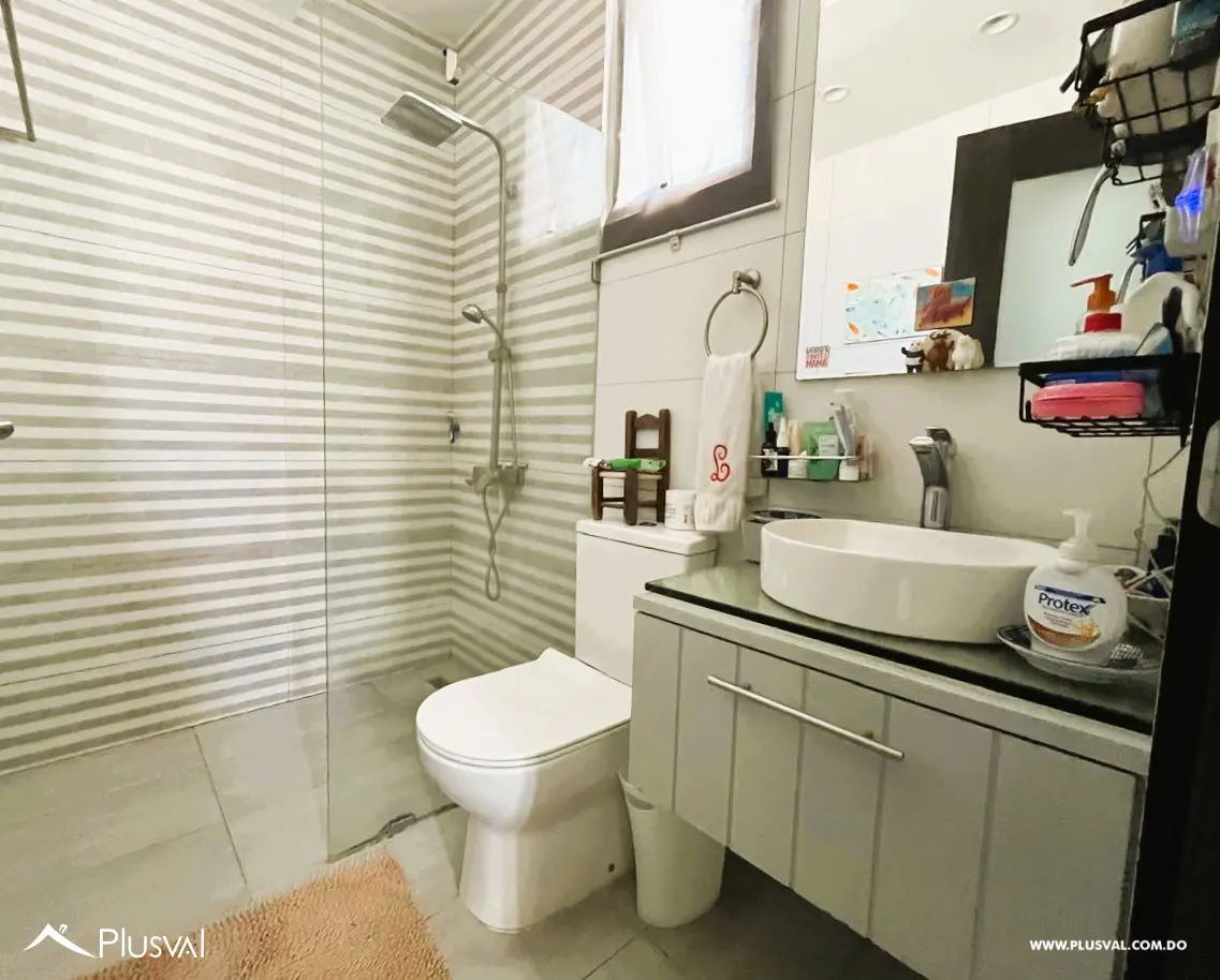 Apartamento de 3 habitaciones en venta en Serrallés 481854