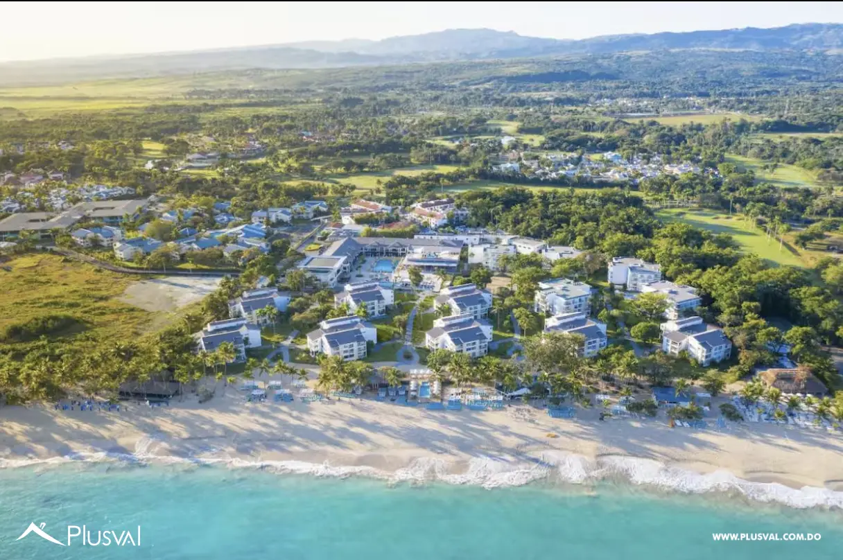 Penthouse de 3 Habitaciones en Primera Línea de Playa – Playa Dorada 529536