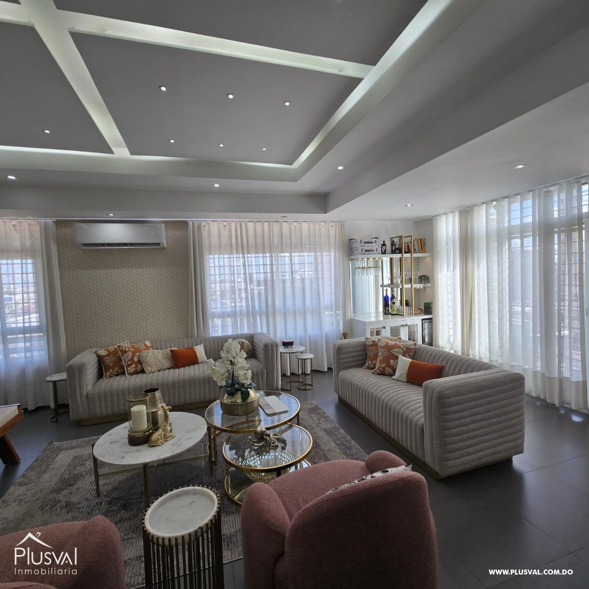 Expectacular Penthouse de 4 habitaciones en Serralles 397136