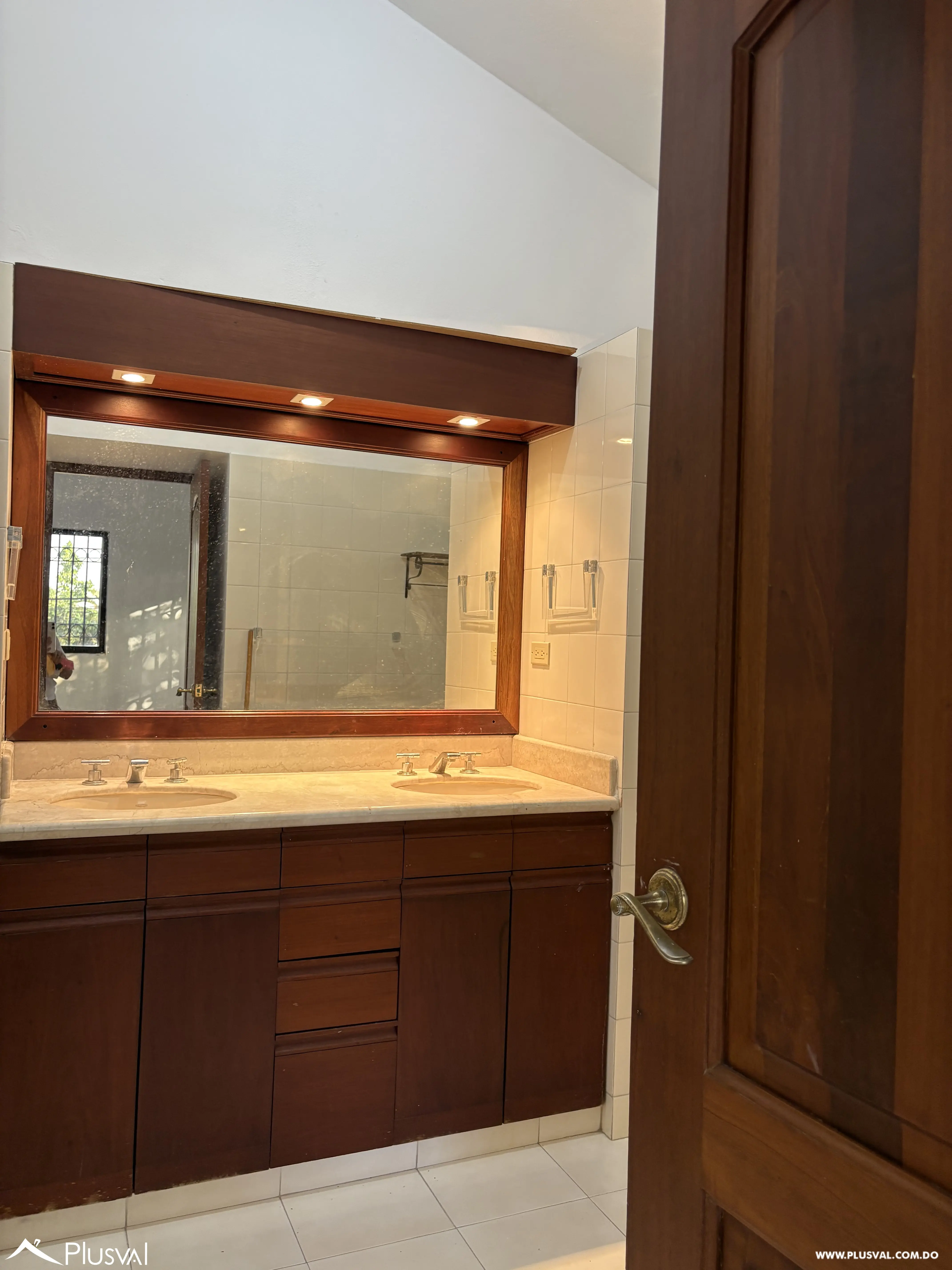 Casa en venta en Altos de Arroyo Hondo III con piscina y hermosa vista. 467028