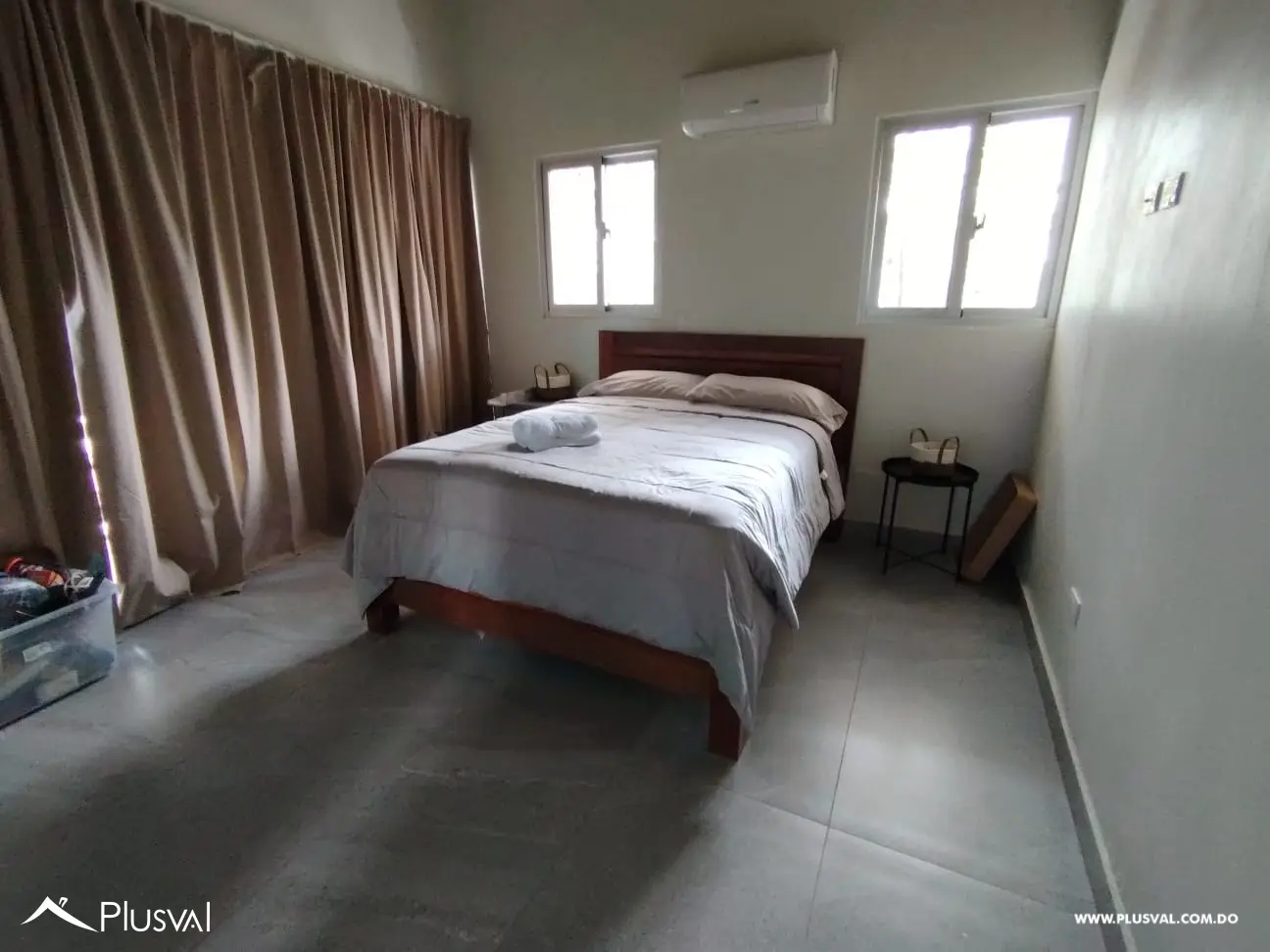 Villa en Jarabacoa, Moderna en Residencial Cerrado 463275