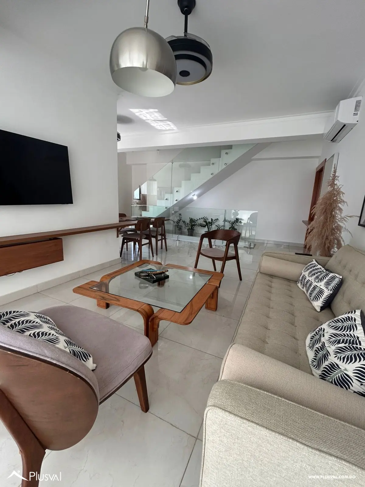 Amplio Apartamento en Venta En Naco 477264