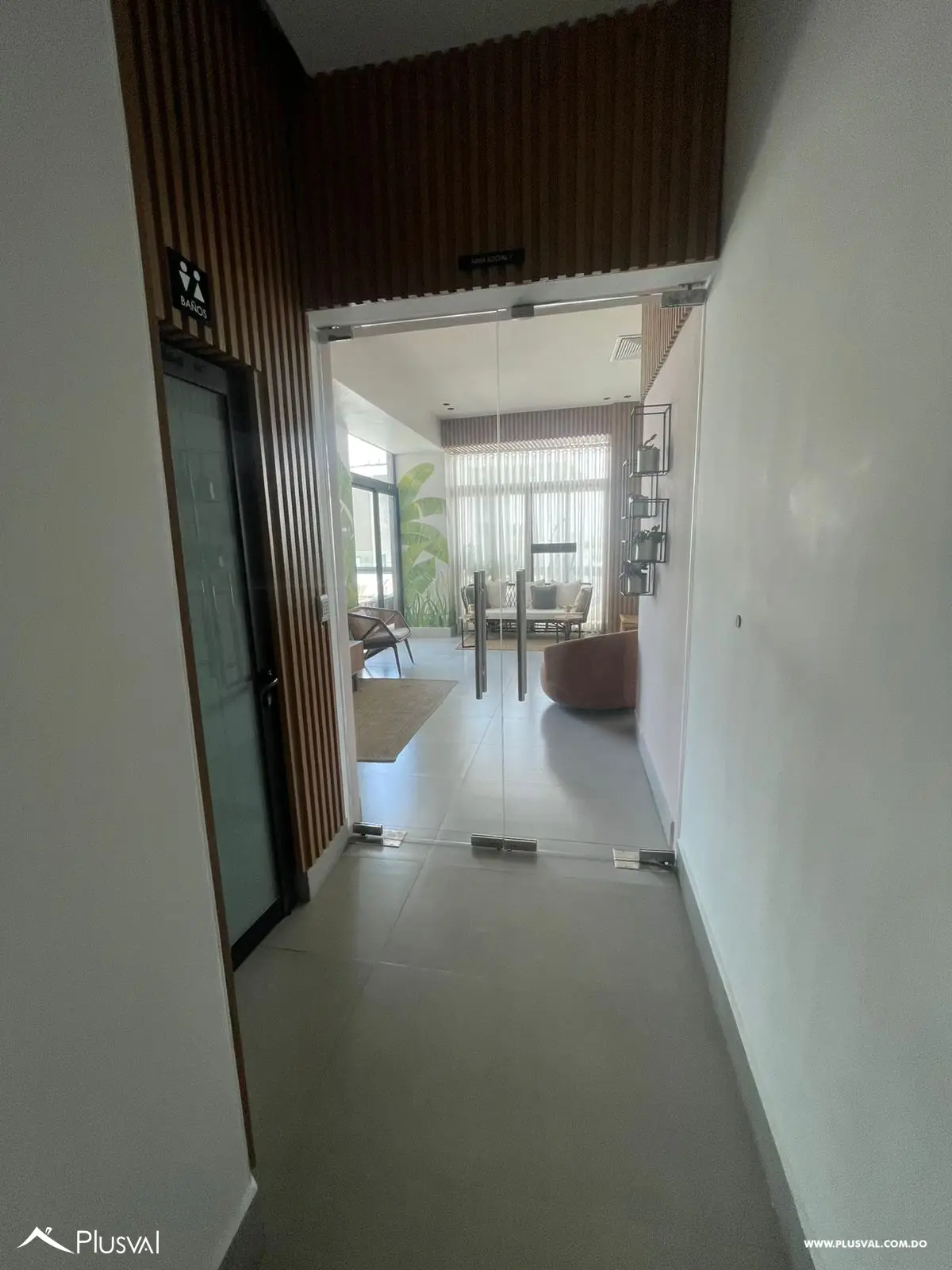 Amplio Penthouse en venta en Evaristo Morales 464422