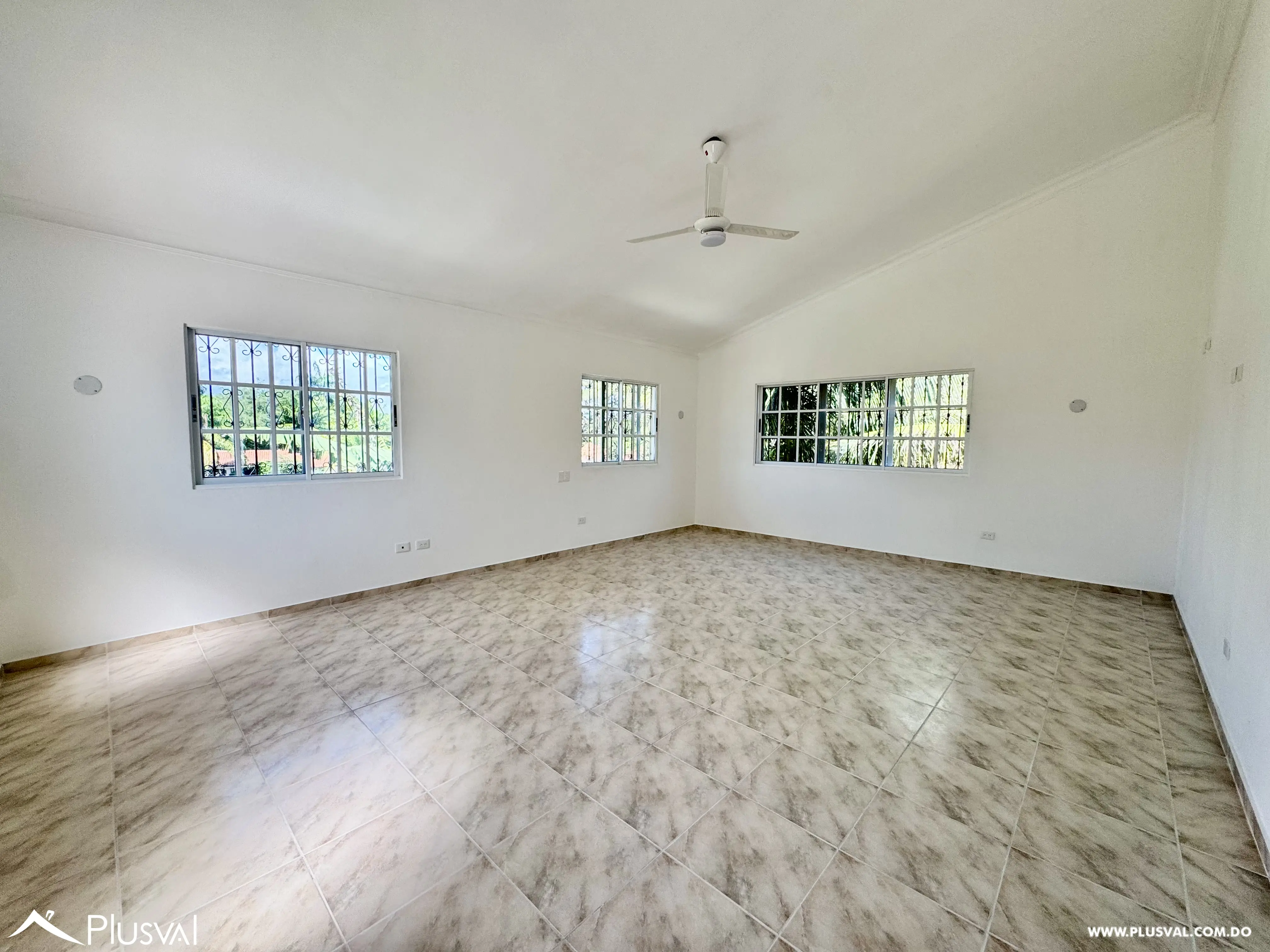 Alquilo Maravillosa Casa en Residencial Cerrado en Cuesta Hermosa II 486419