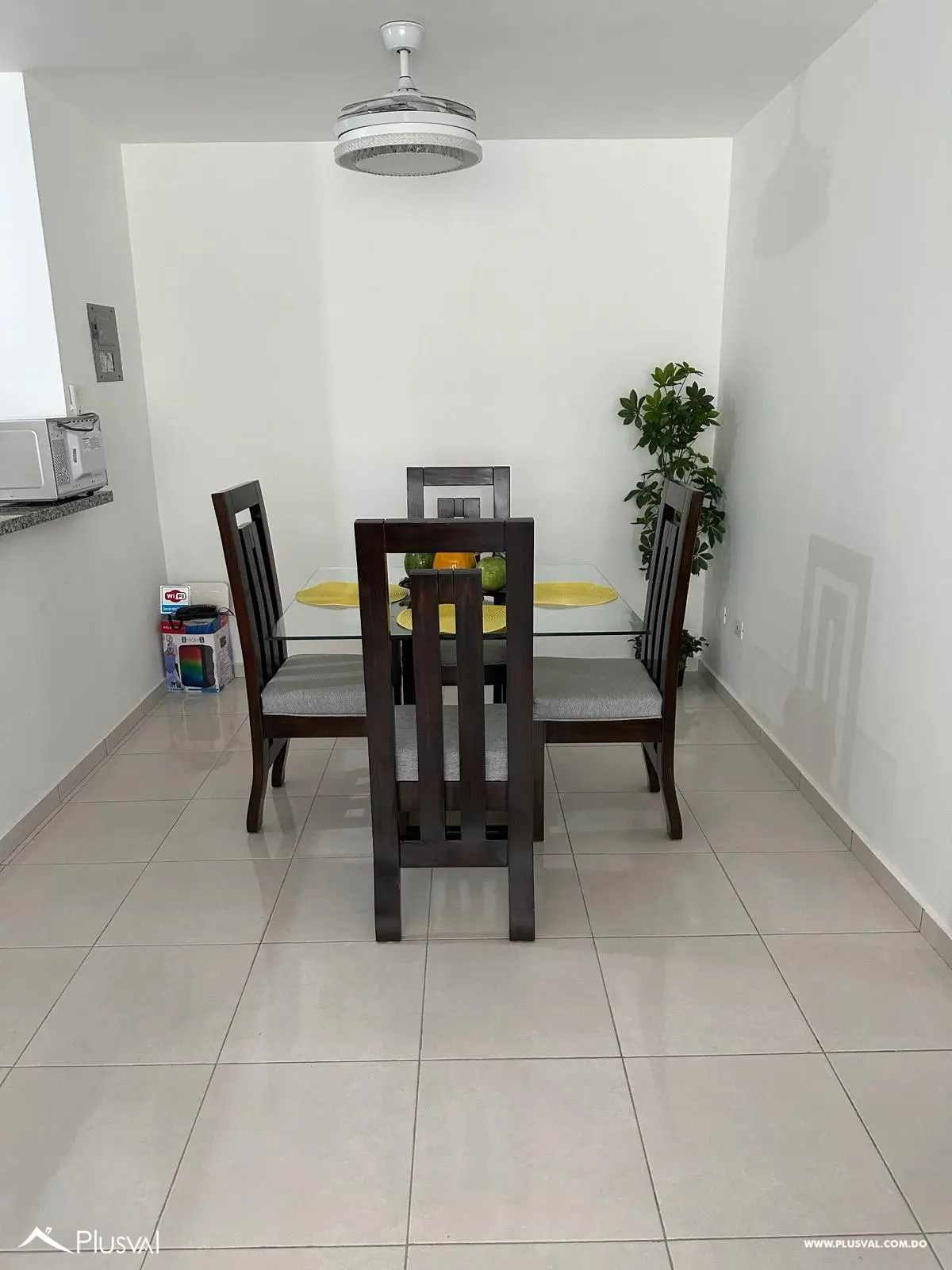 Apartamento en La Romana de 3 habitaciones 497816