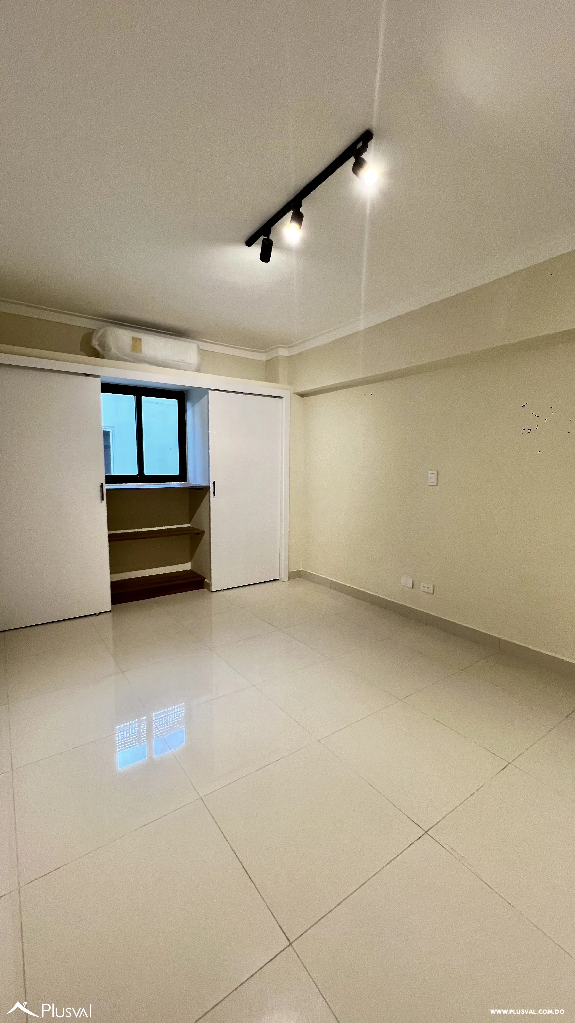 Apartamento de una habitación con linea blanca en Serralles 457685
