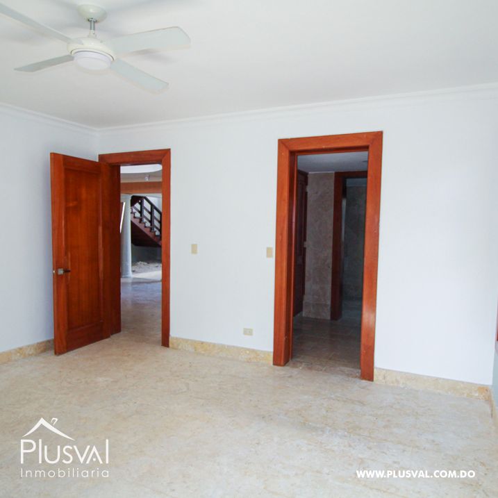 Amplia villa en venta en Cap Cana 209711